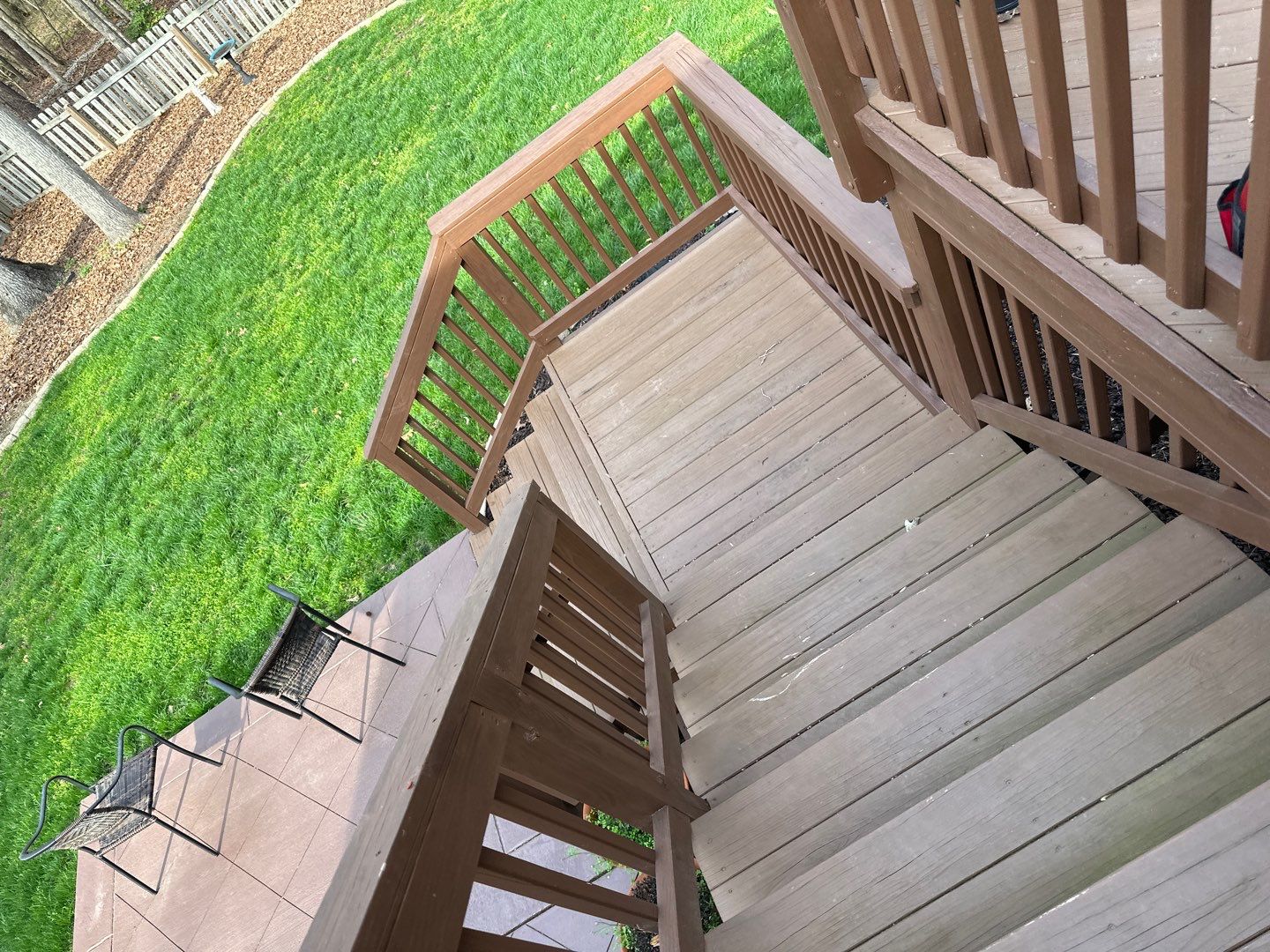 Coated Deck using AcryFin by DuraSeal
