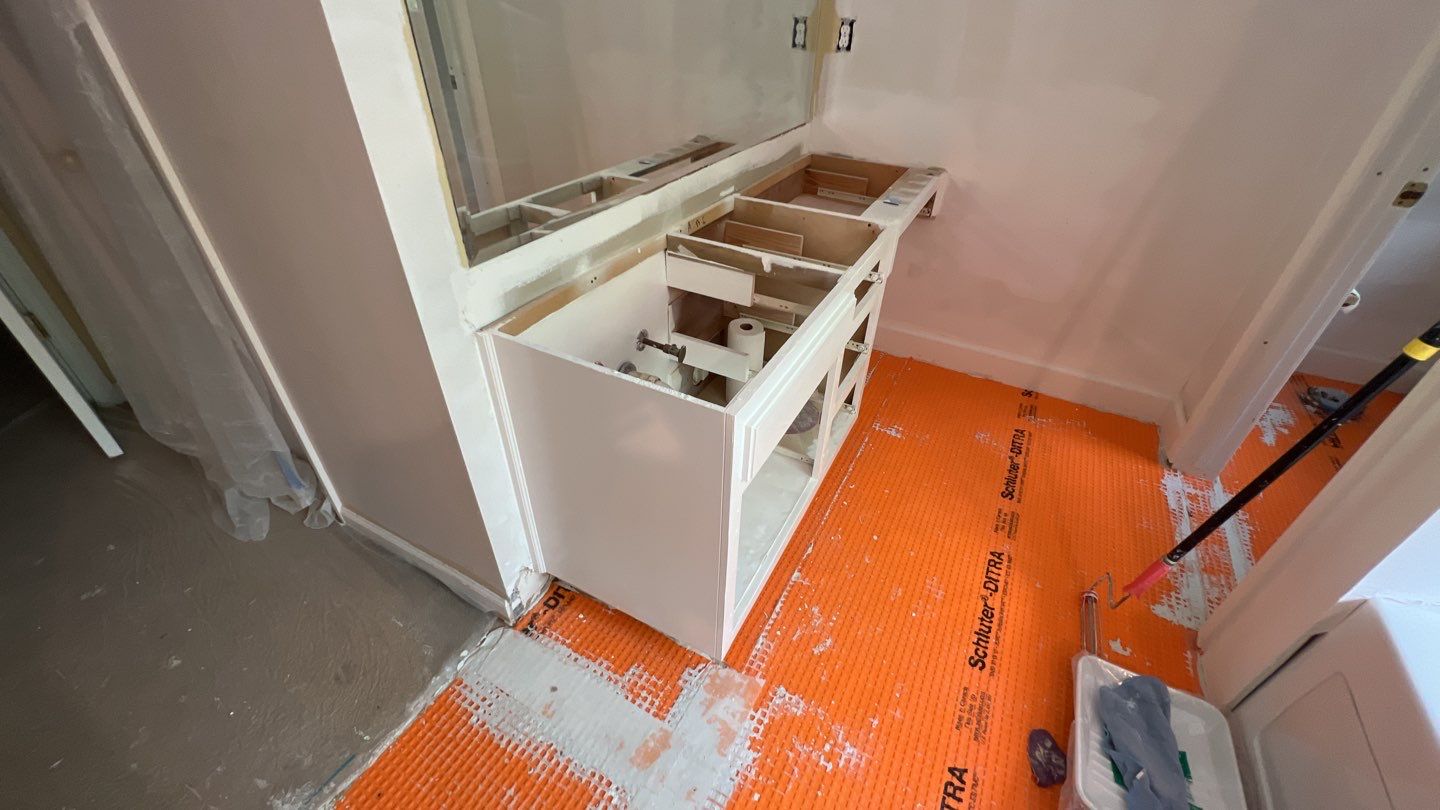 Huntington Parc Master Bath by Pillar and Pine