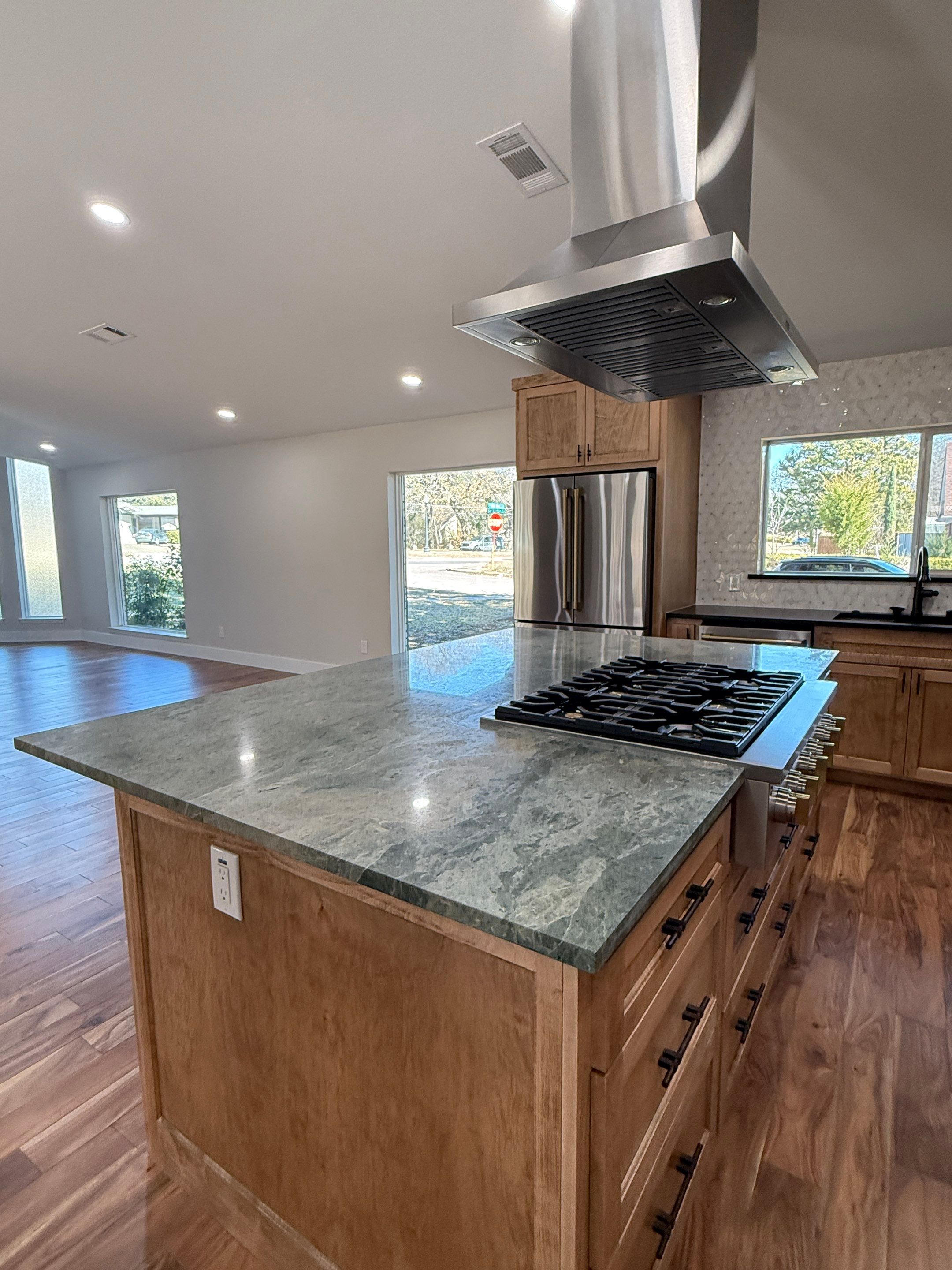 Custom Kitchen Remodel & Load Bearing Wall Removal: Dallas, TX by C3 Custom Builds