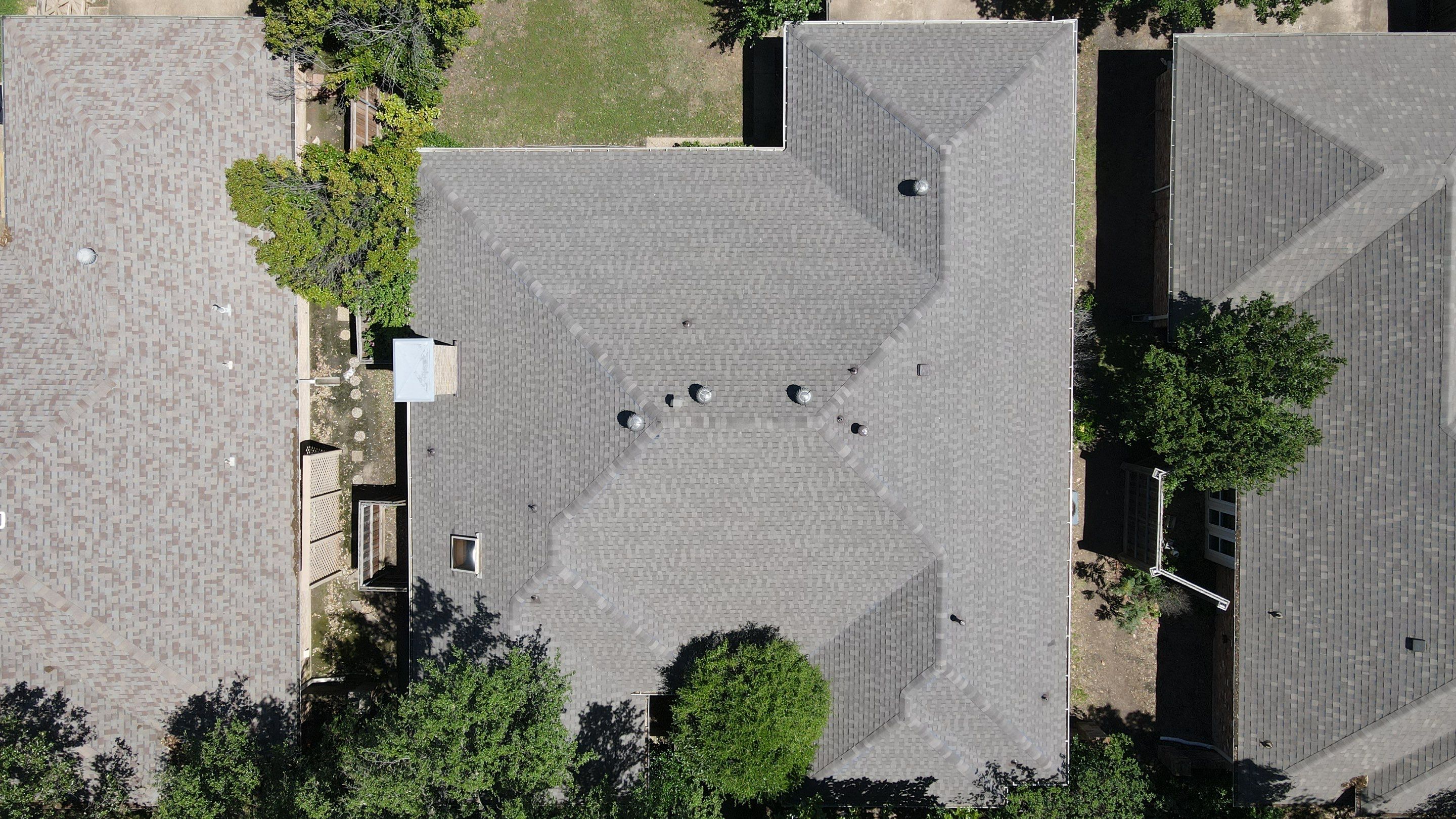 Project in Dallas by Armor Roofing | Exteriors