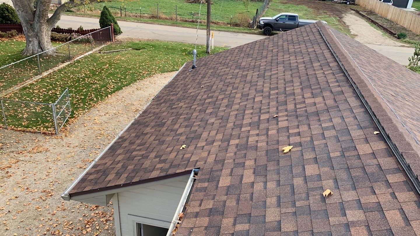 Star Idaho Single level roofing replacement using Duration Brownwood by ID Roofing LLC