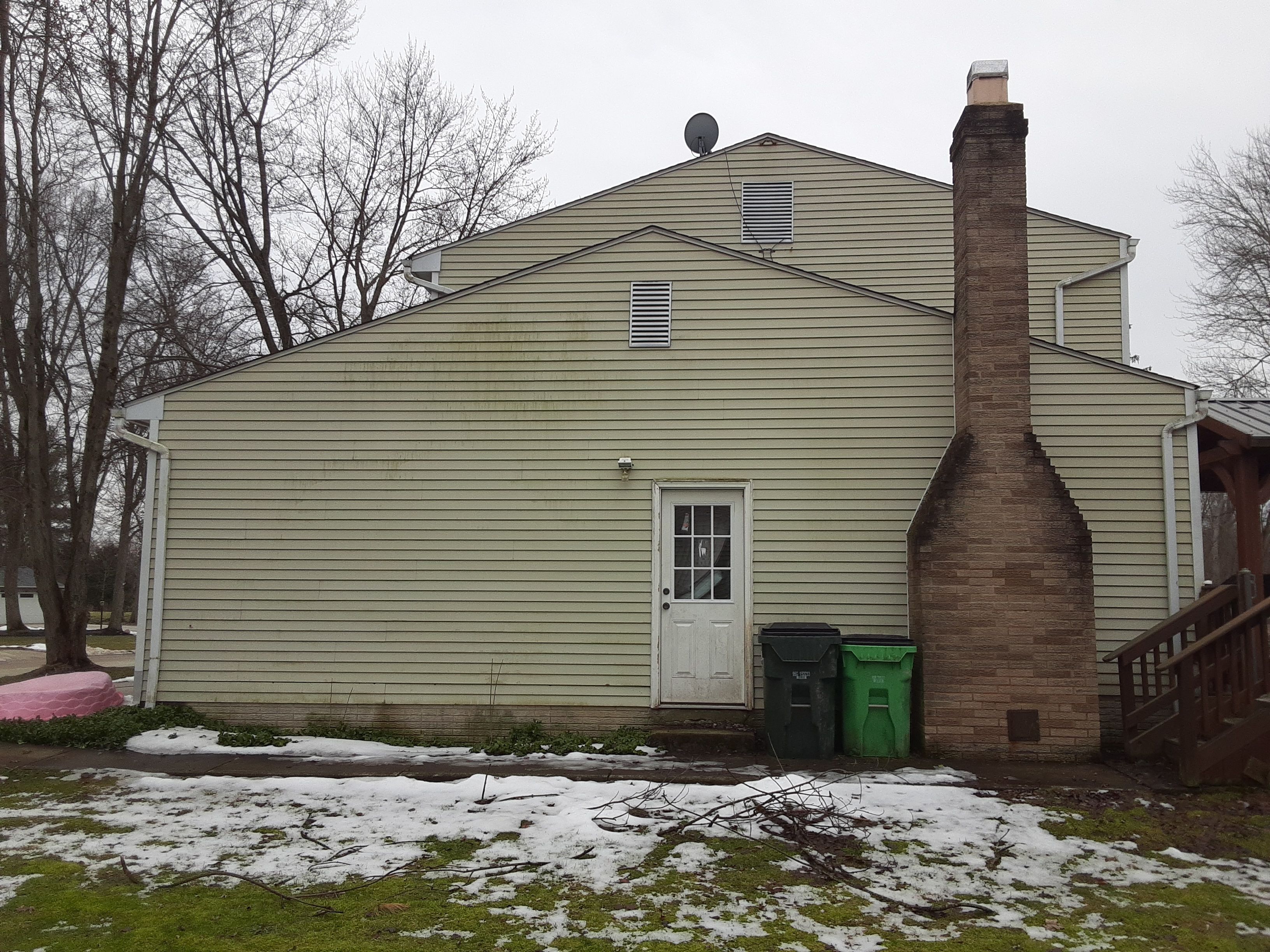 Roof, Siding, & Gutters by Absolute Roofing and Construction