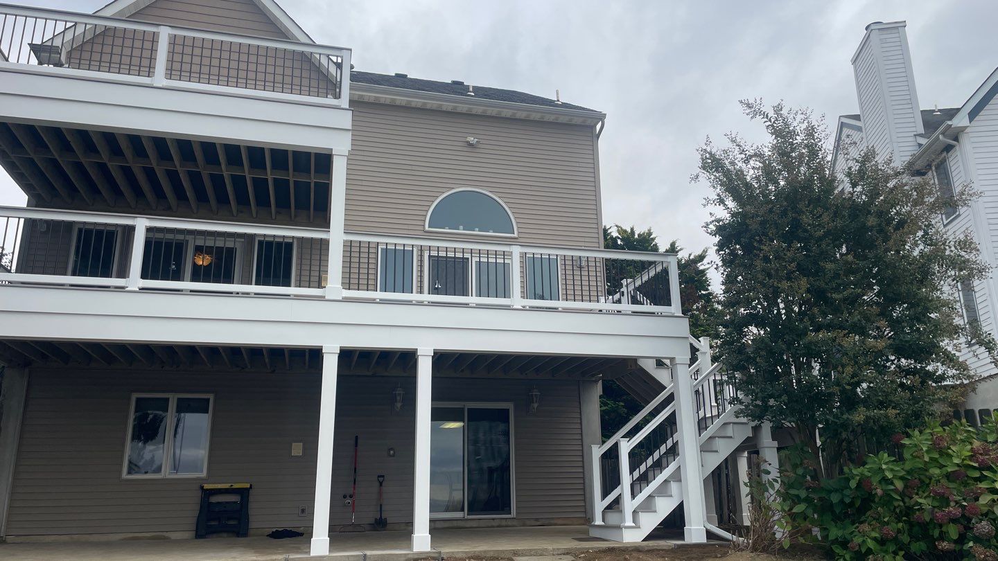 Waterfront deck In Keyport  by deck guardian