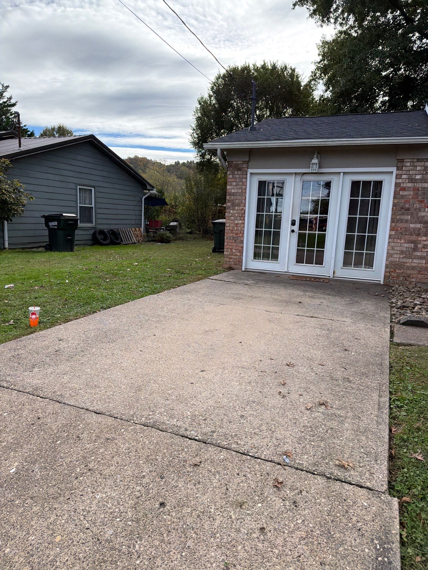 Residential Roofing Installation using GAF Timberline HDZ Charcoal by Rainstoppers Roofing