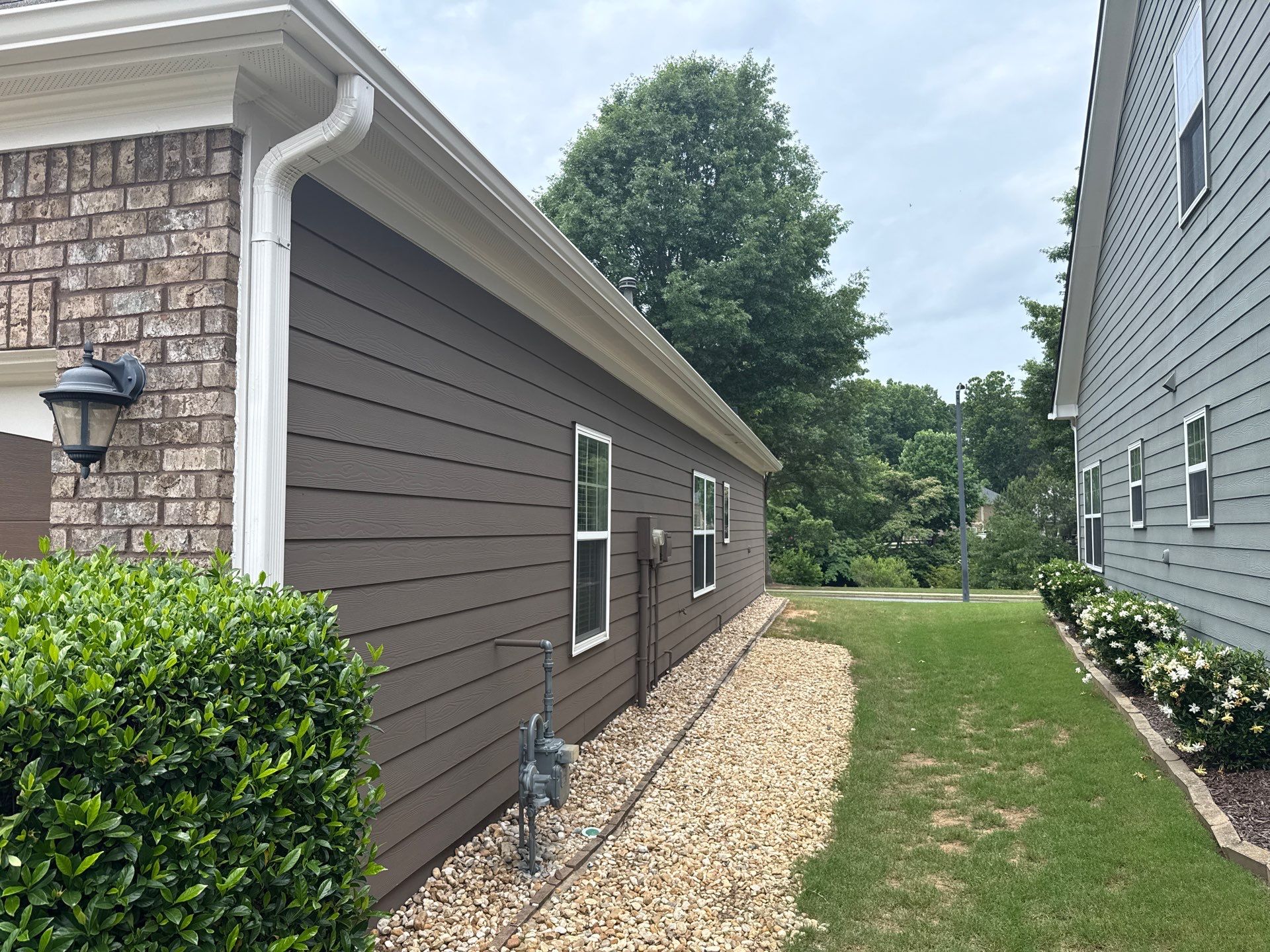 Acworth, GA Exterior Painting using Sherwin Williams SuperPaint by Nelson Exteriors
