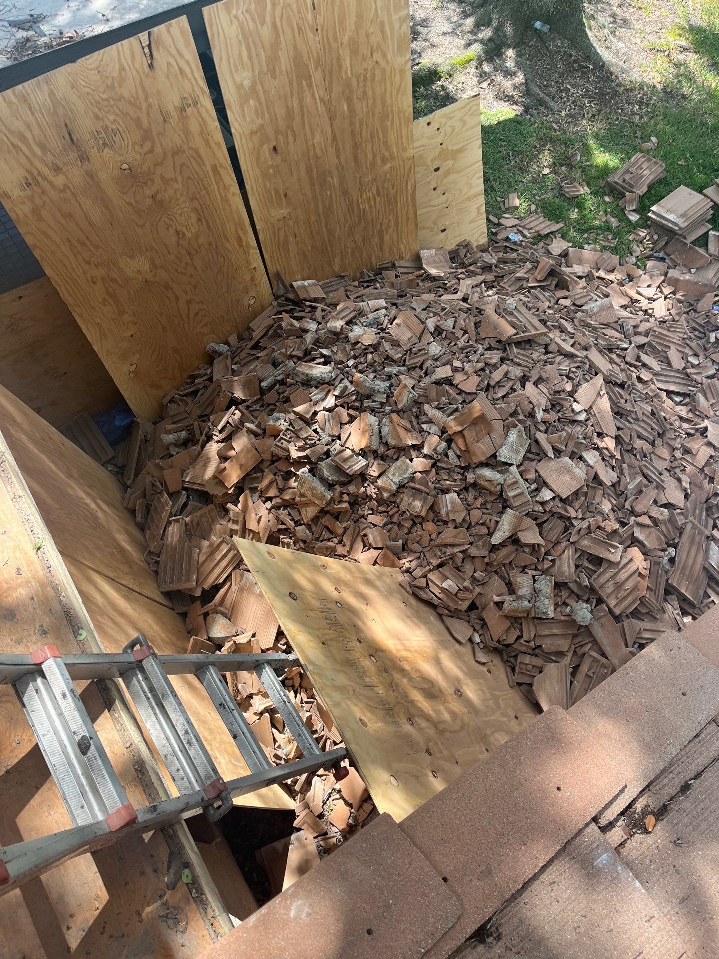 Project in Tampa 33647 by Mitchell Roofing Company LLC