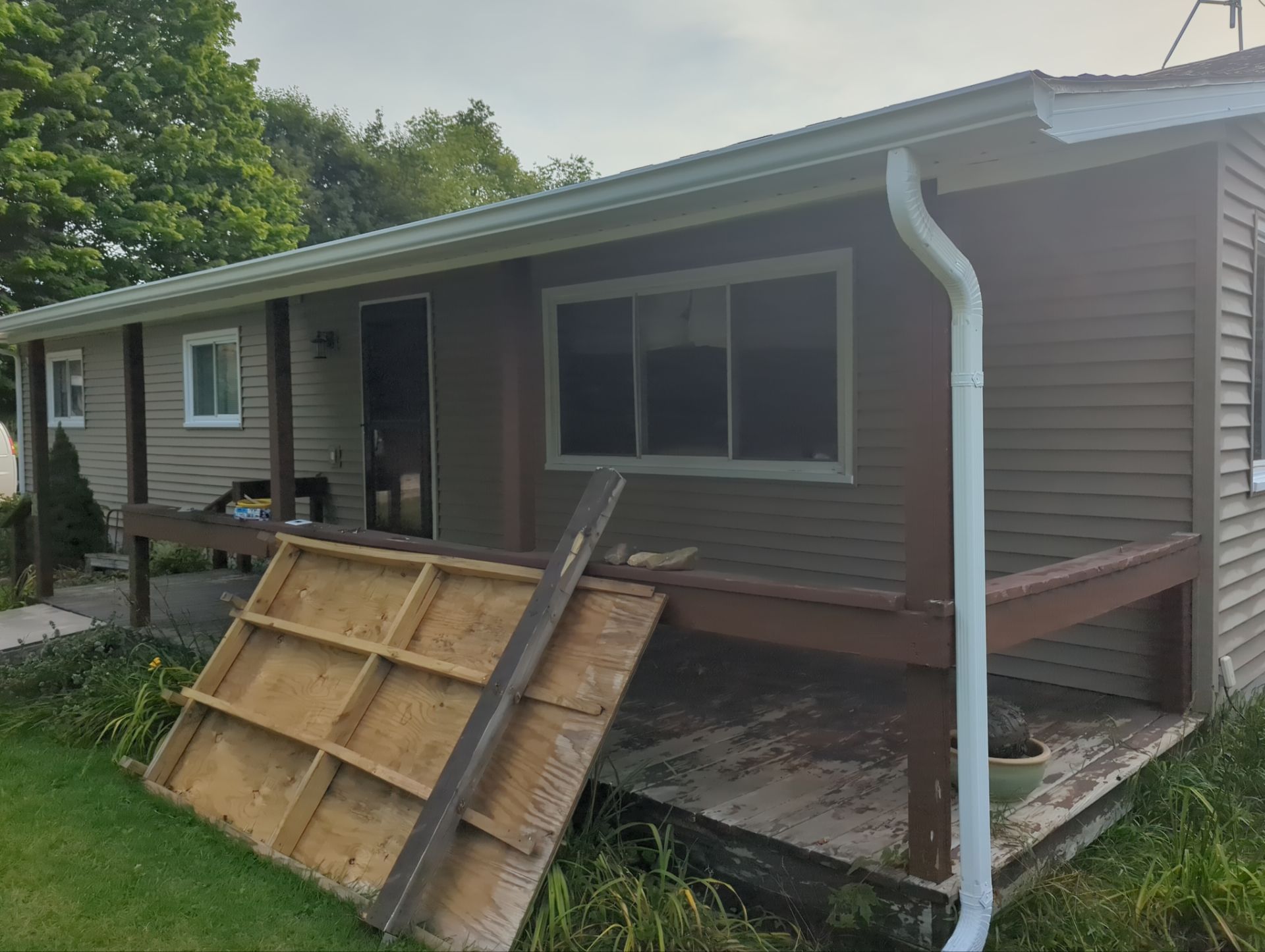 Exterior Makeover by Energy Plus Home Improvements