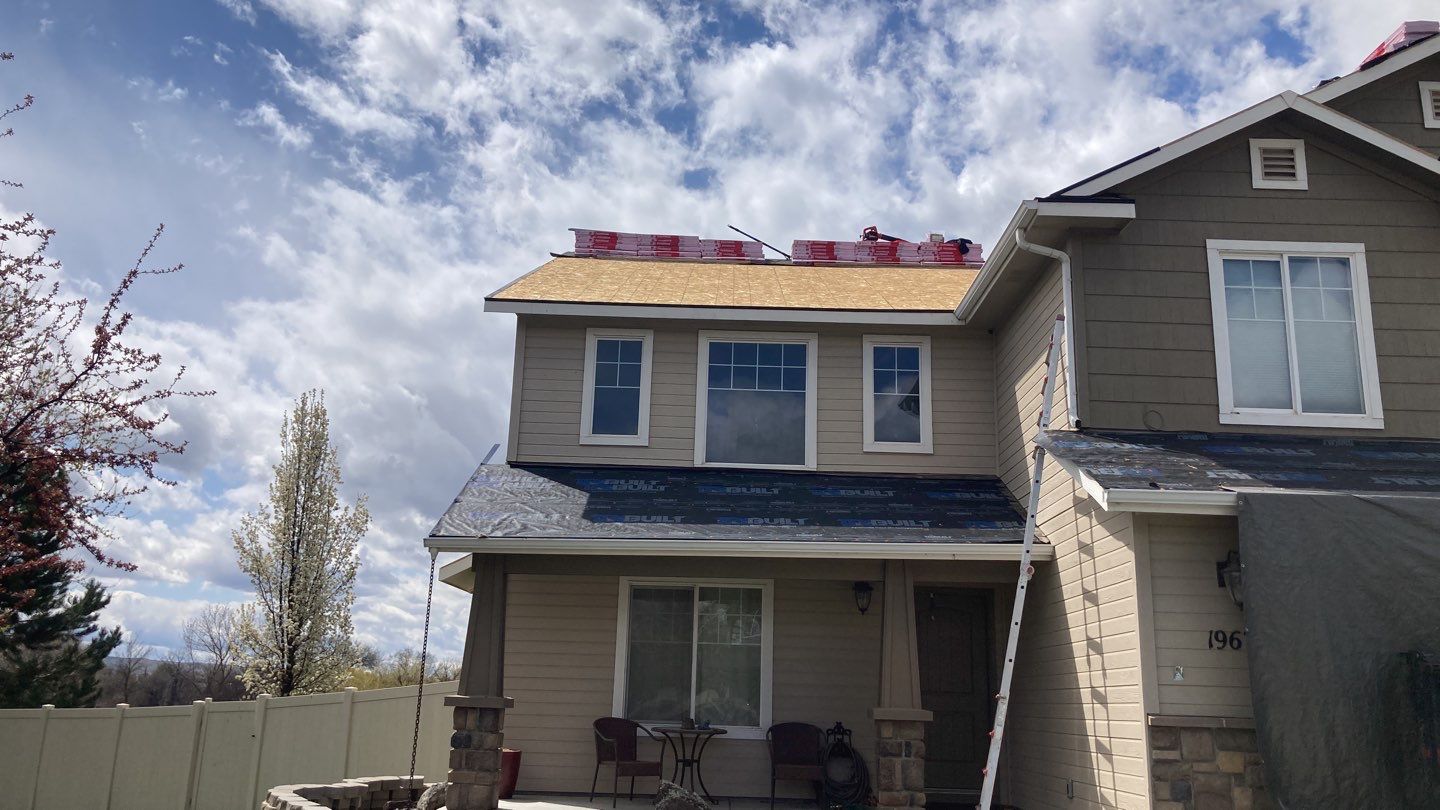 Residential Roofing Installation in Kuna Idaho using Owens Corning by ID Roofing LLC