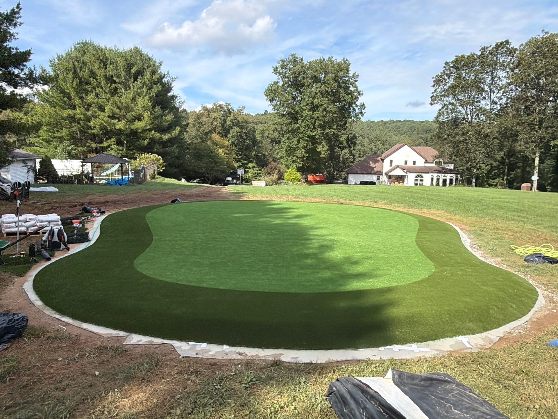 Airbnb Custom Green Install by Hocking Hills by Southwest Greens Midwest