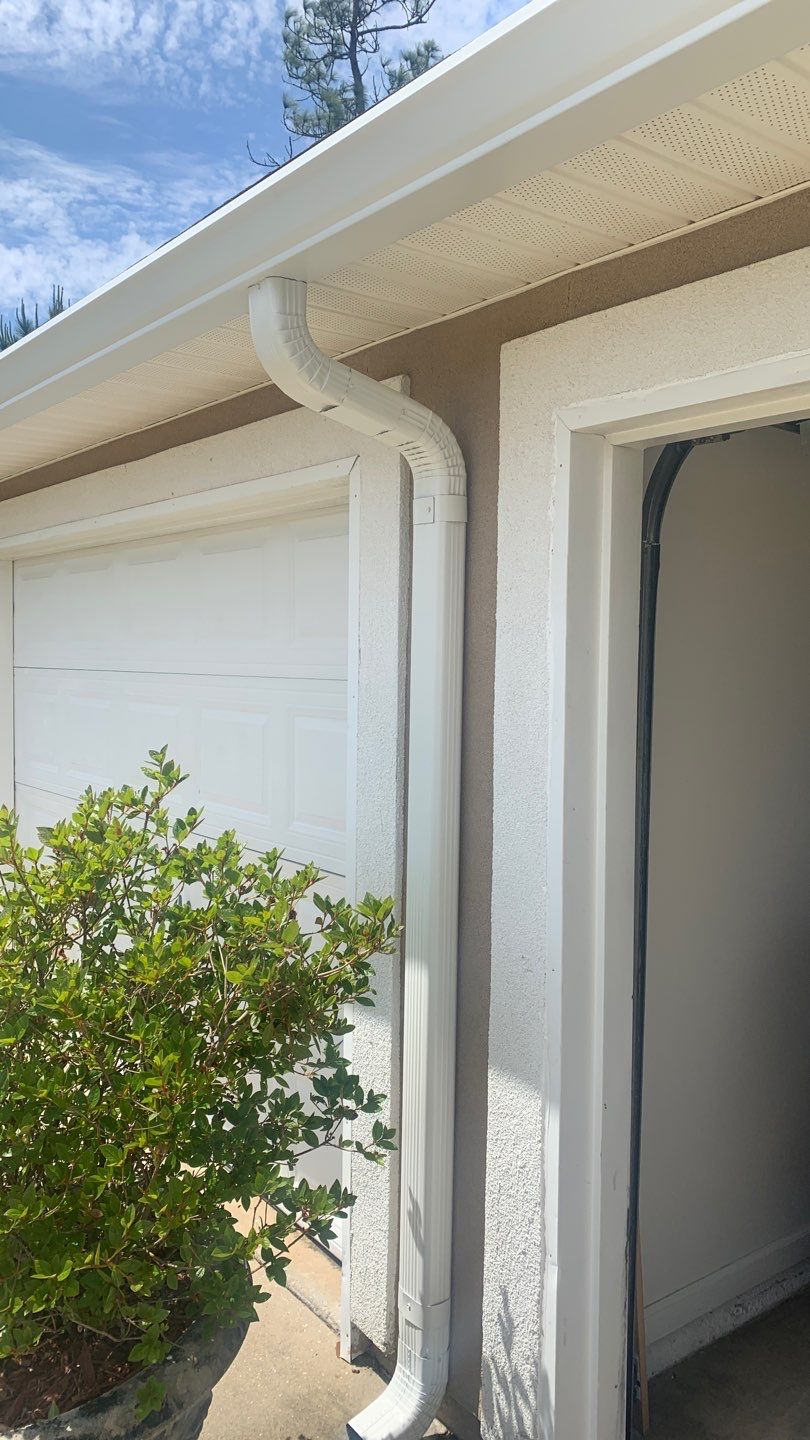 Seamless Aluminum Gutter Installation Using K-Style Seamless Gutters by Gutter Professors