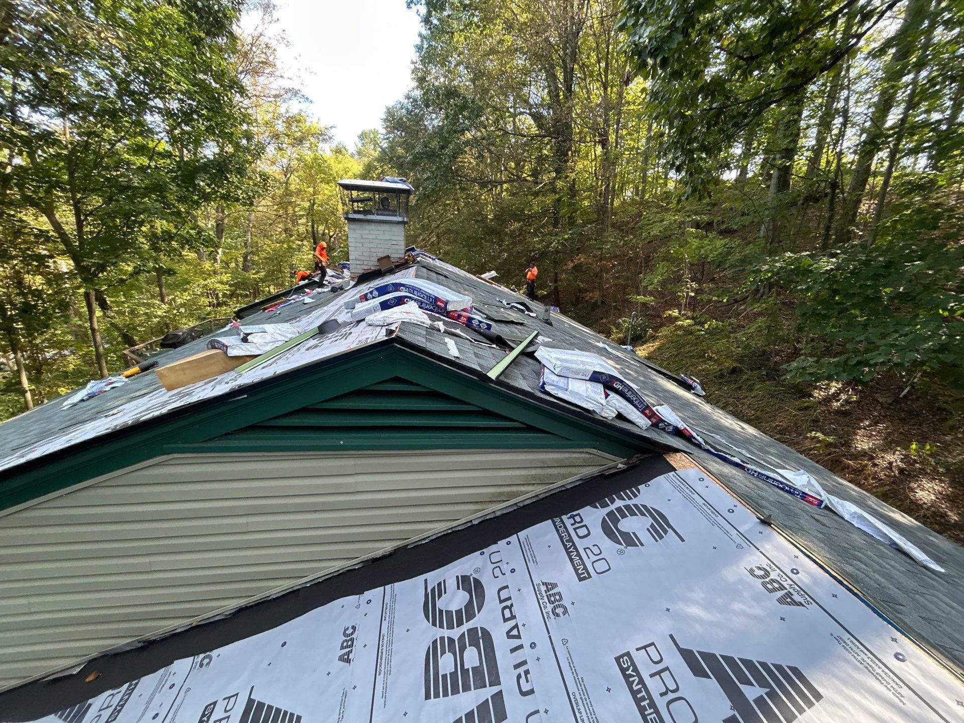 Residential Roofing Installation using GAF Timberline HDZ Williamsburg Slate by Rainstoppers Roofing