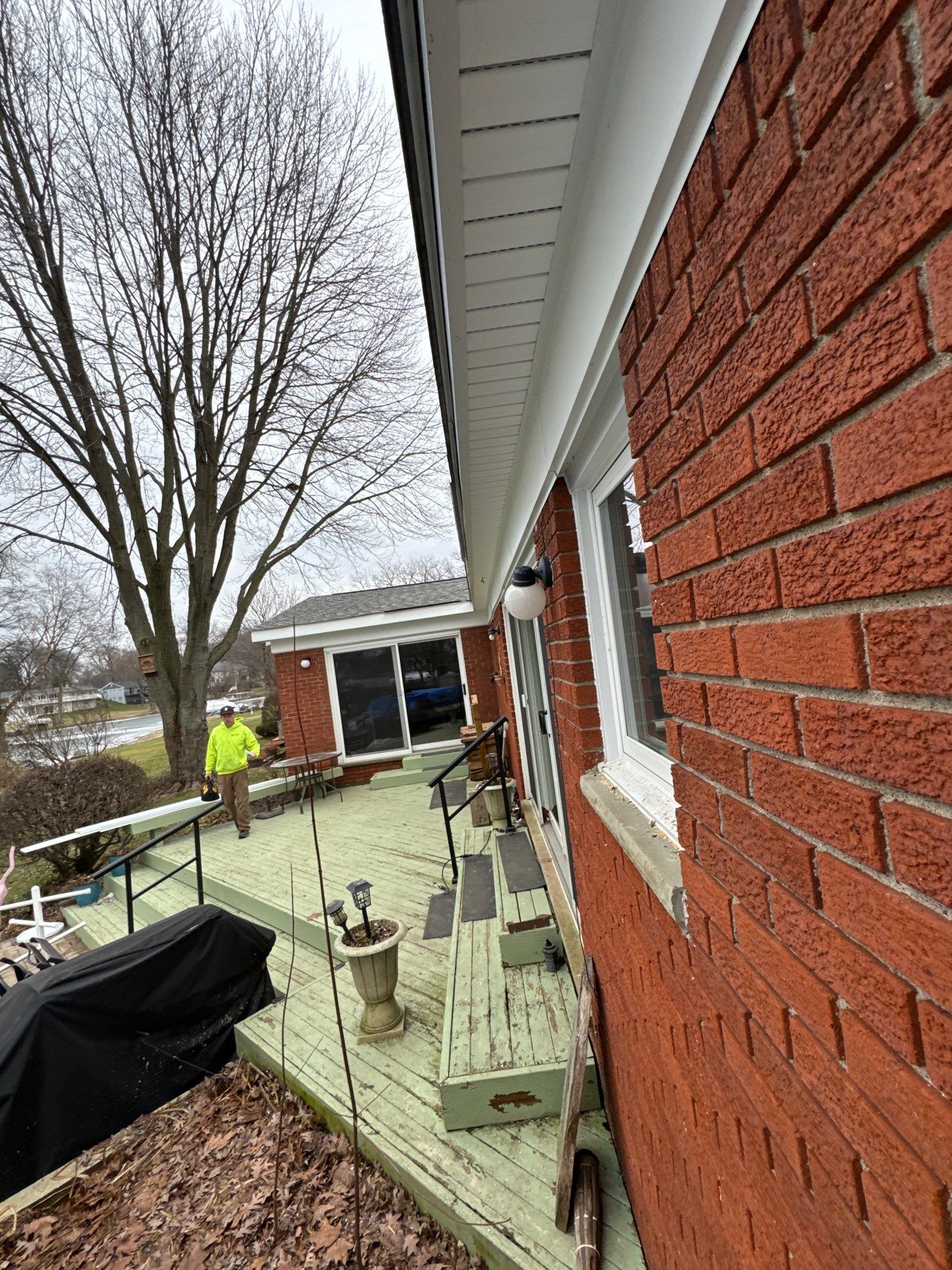 Siding Replacement using Alside Charter Oak D4.5" Colonial White by 180 Contractors