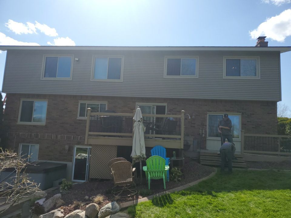 Siding Replacement using Certainteed Restoration Classic D4 by 180 Contractors