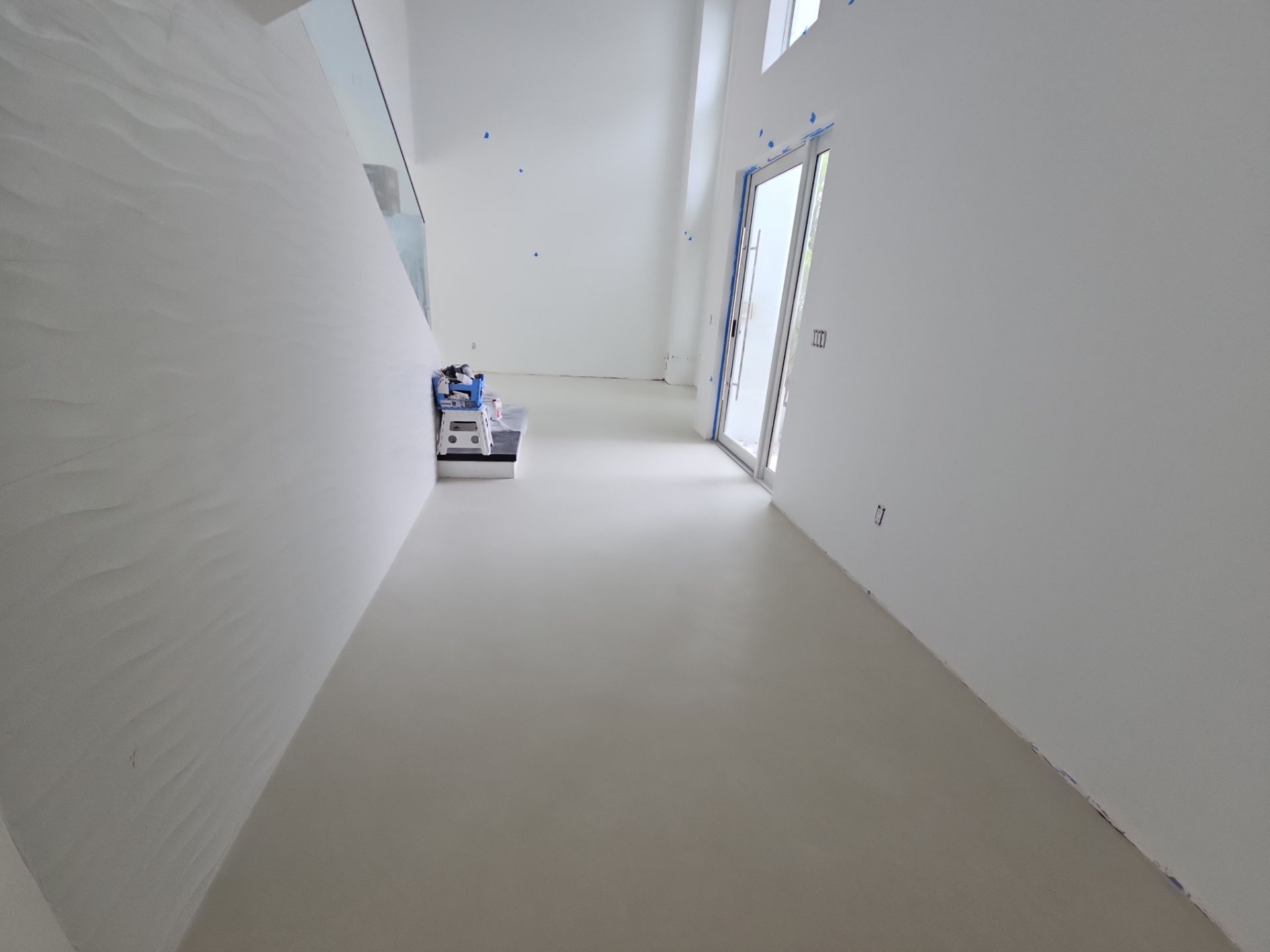 Aventura Private Home by Seamless Surfaces
