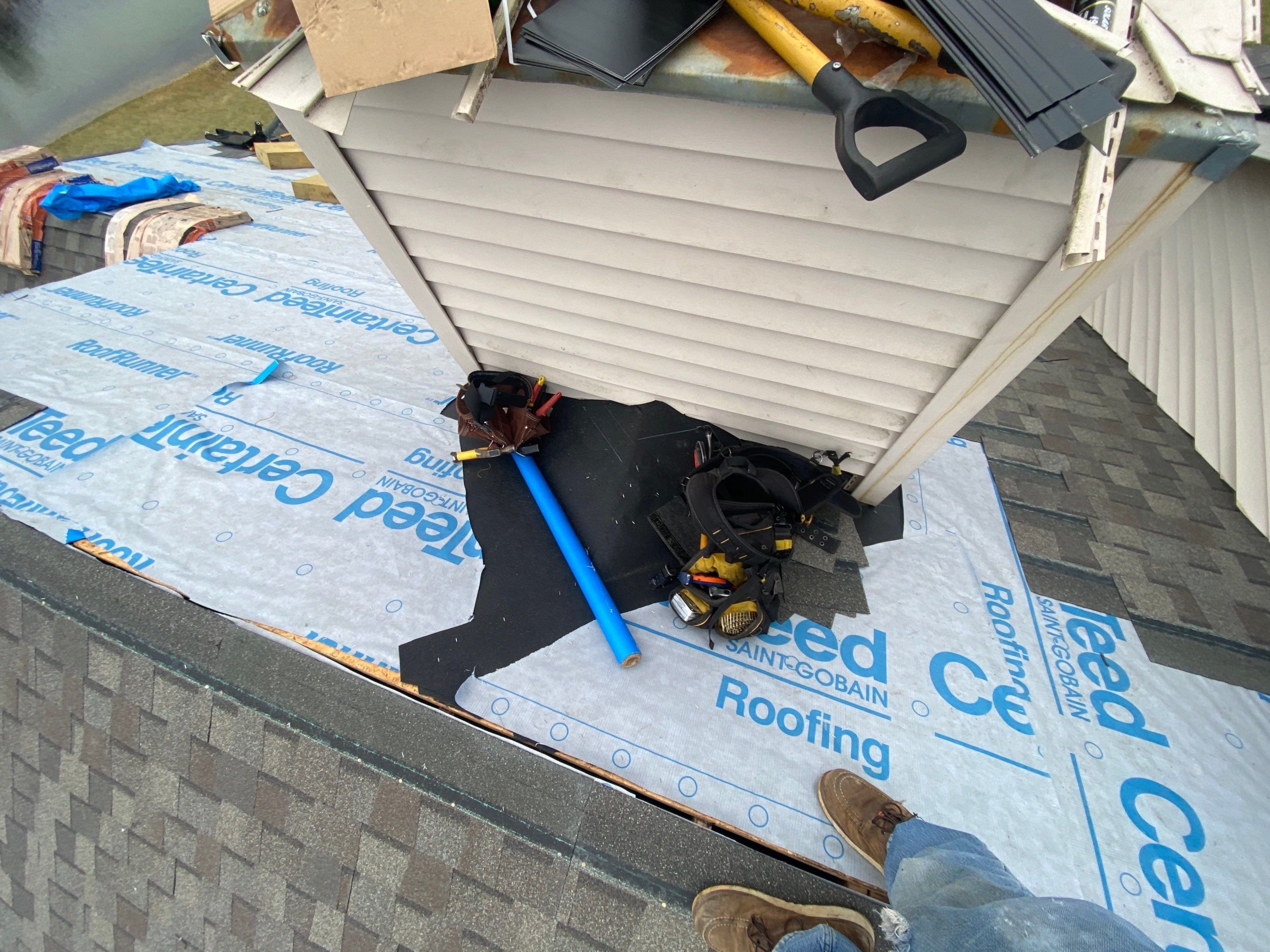 Roof Replacement using CertainTeed Landmark Pro by 180 Contractors