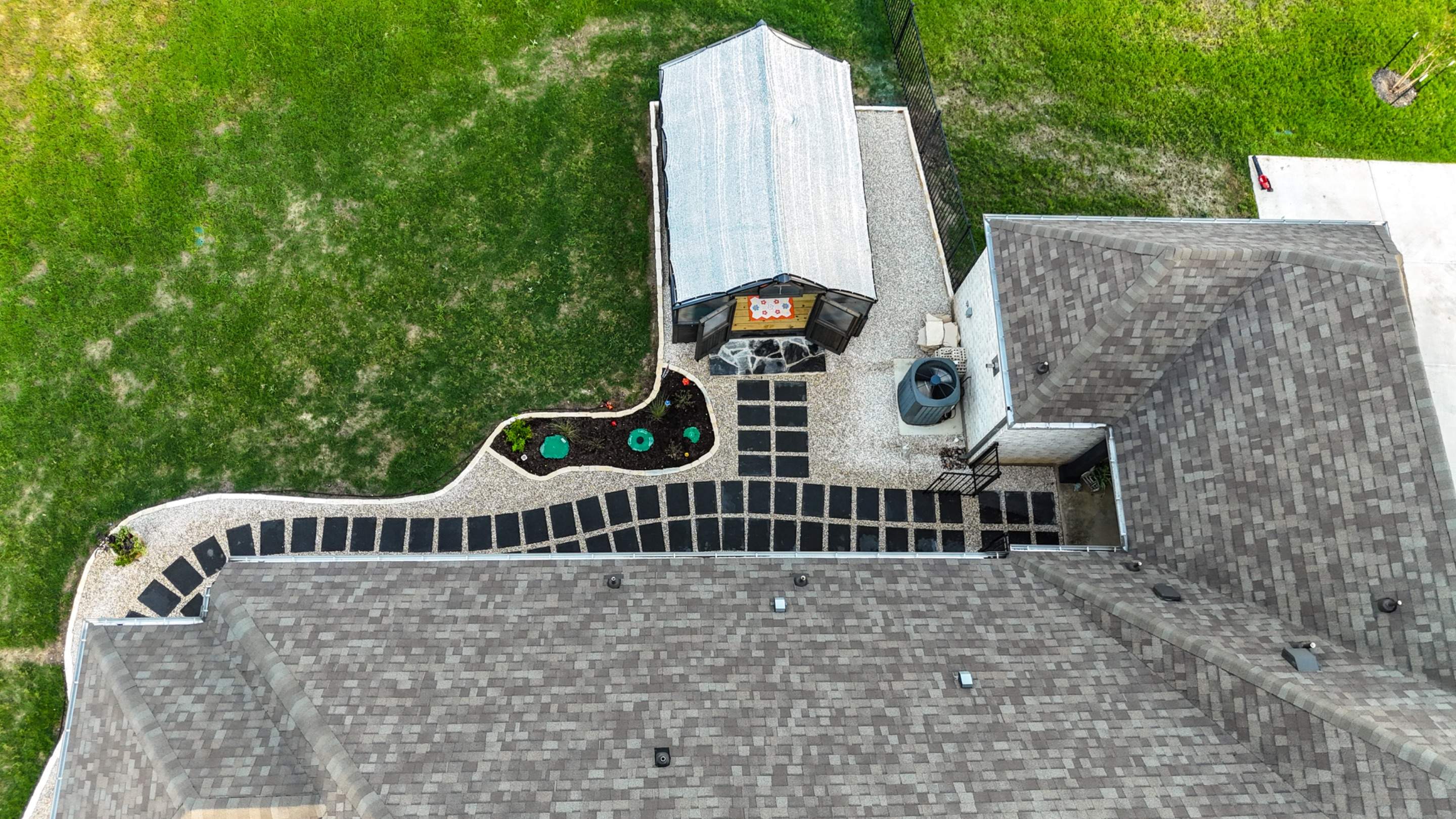 Timberwood Estates - San Antonio, TX by Hole In One Lawns, LLC