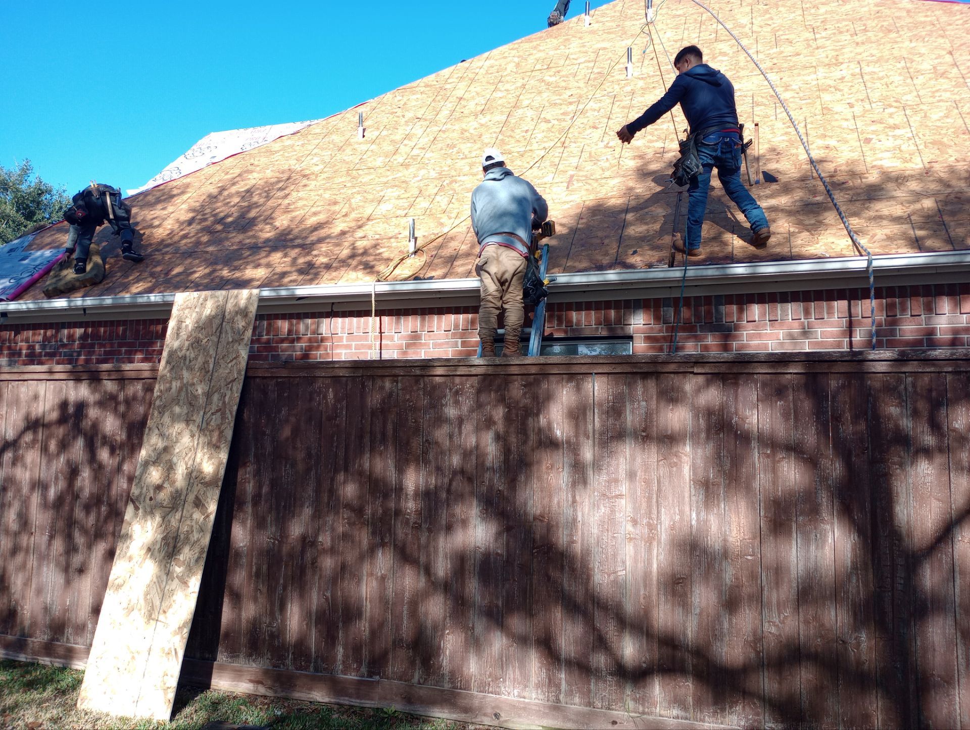 Residential Roofing Installation using Owen's Corning Duration (Lifetime) Shingles by Roof Repair Company