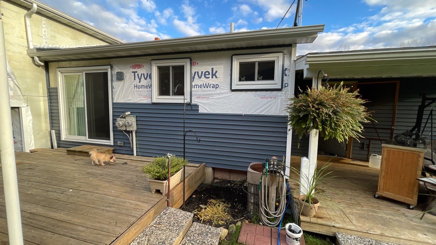 Siding Replacement using CertainTeed Restoration Classis D4 by 180 Contractors