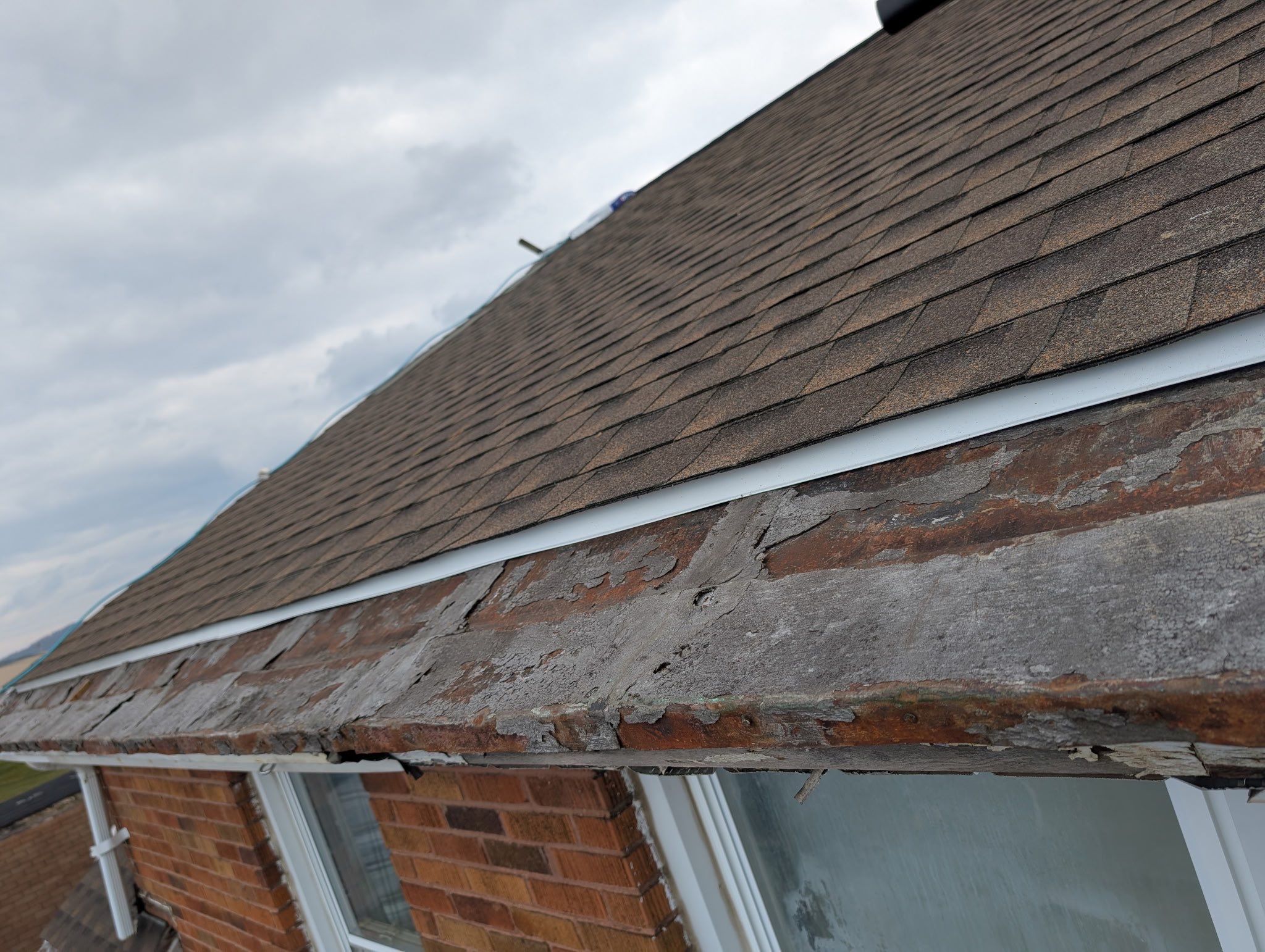 Residential Roofing Installation using GAF Timberline HDZ Barkwood by Rainstoppers Roofing