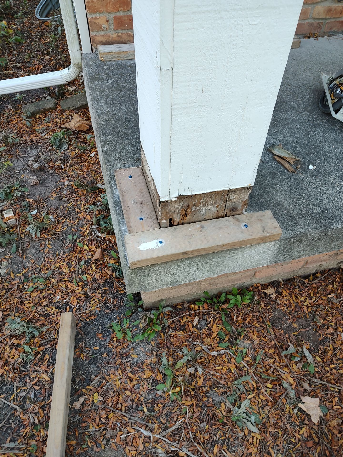 Helical Piers and Pillar Lift using Helical Foundation Footings by Toledo Basement Repair