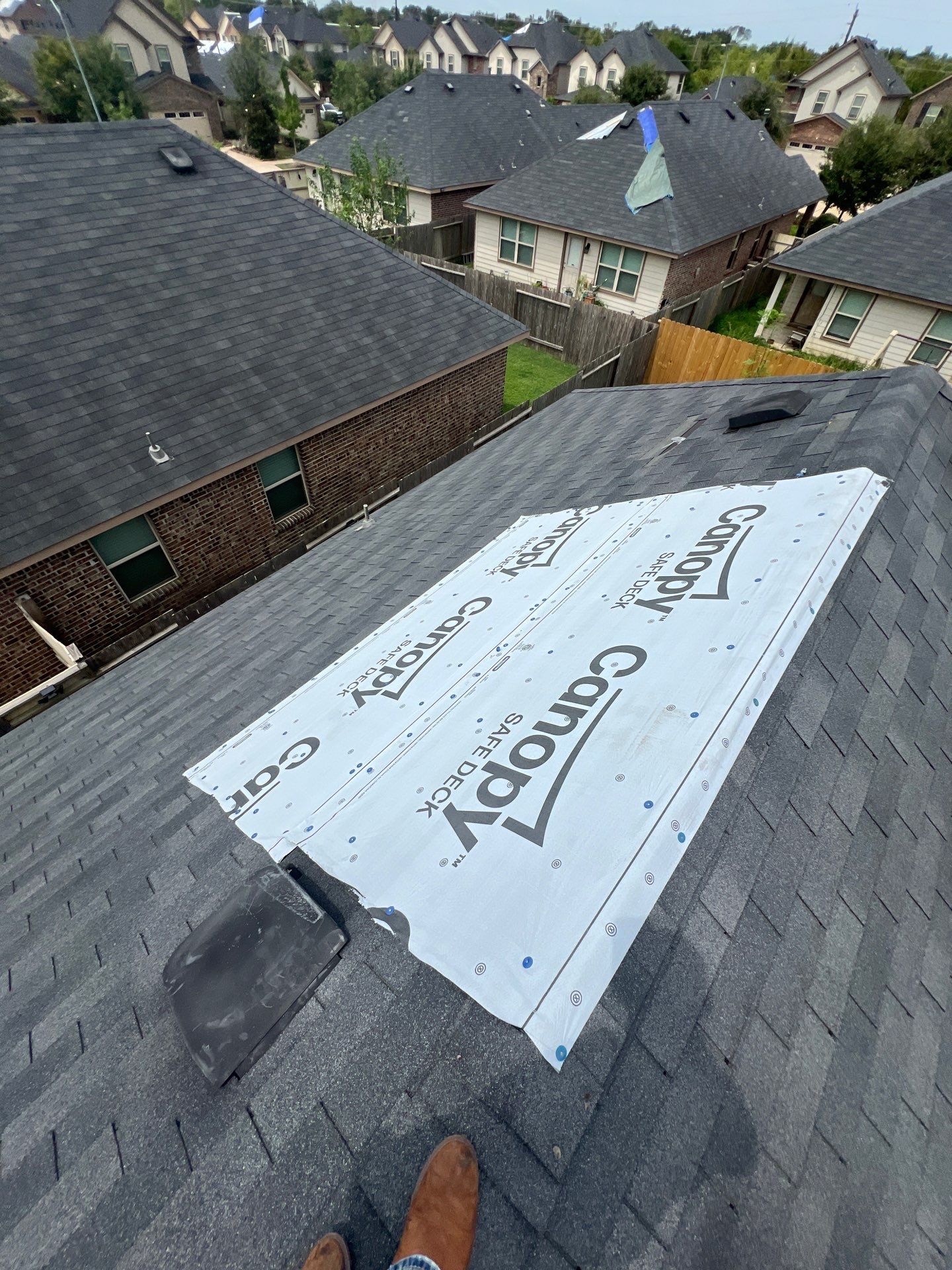 Residential Roofing Repair using Owen's Corning Duration (Lifetime) Shingles by Roof Repair Company