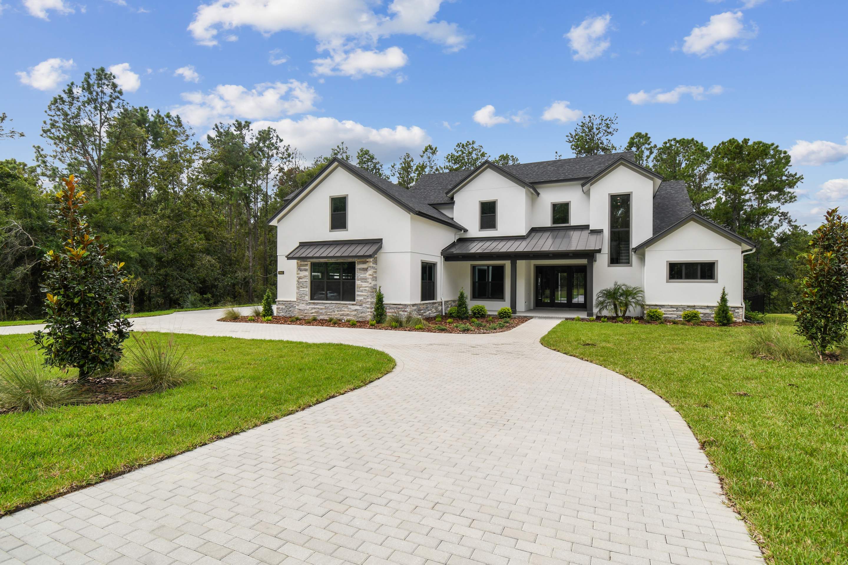 Custom Obsidian by Lyons Heritage Tampa, LLC