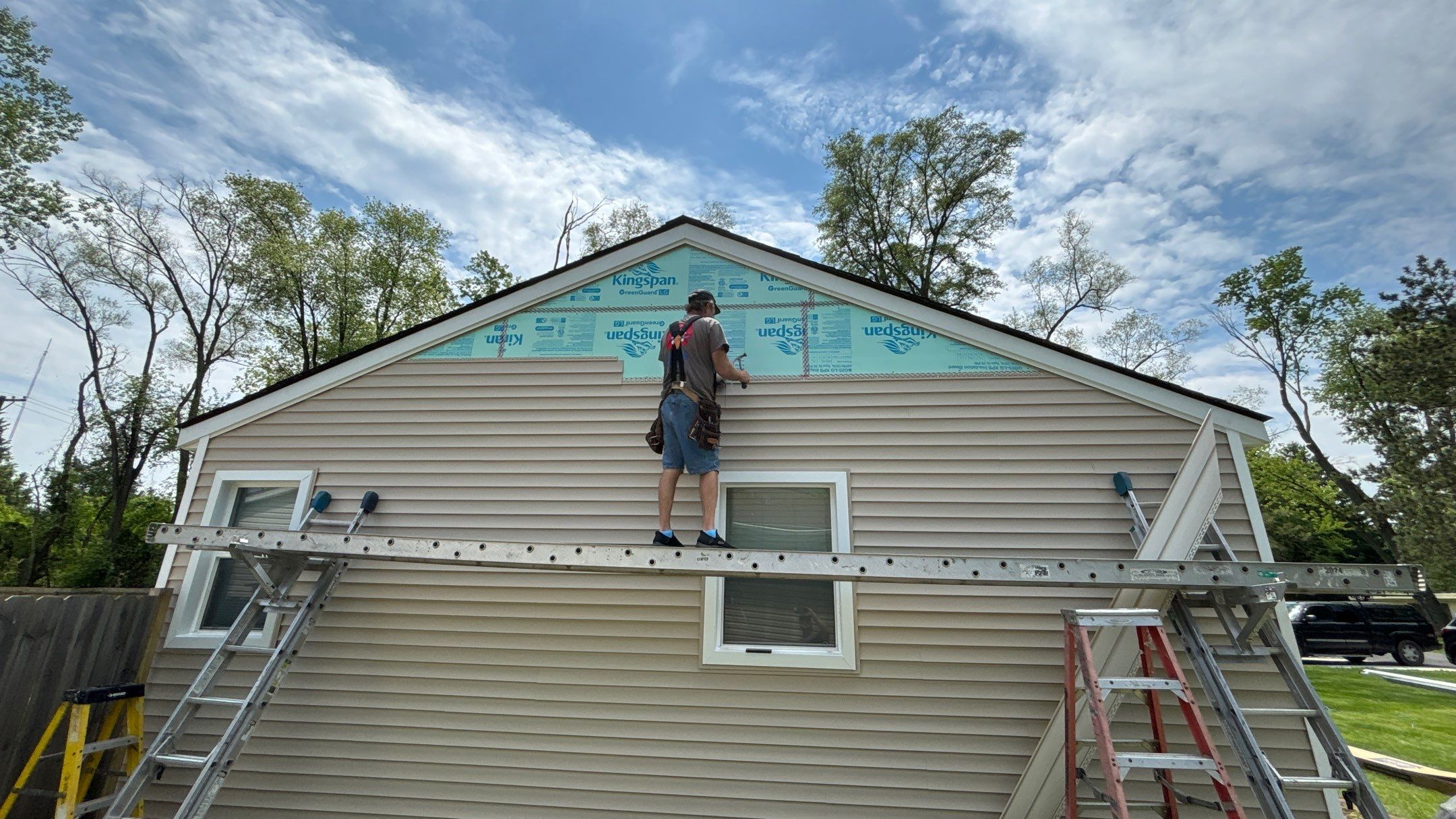 Siding Replacement using Certainteed Classic Restoration D4 by 180 Contractors