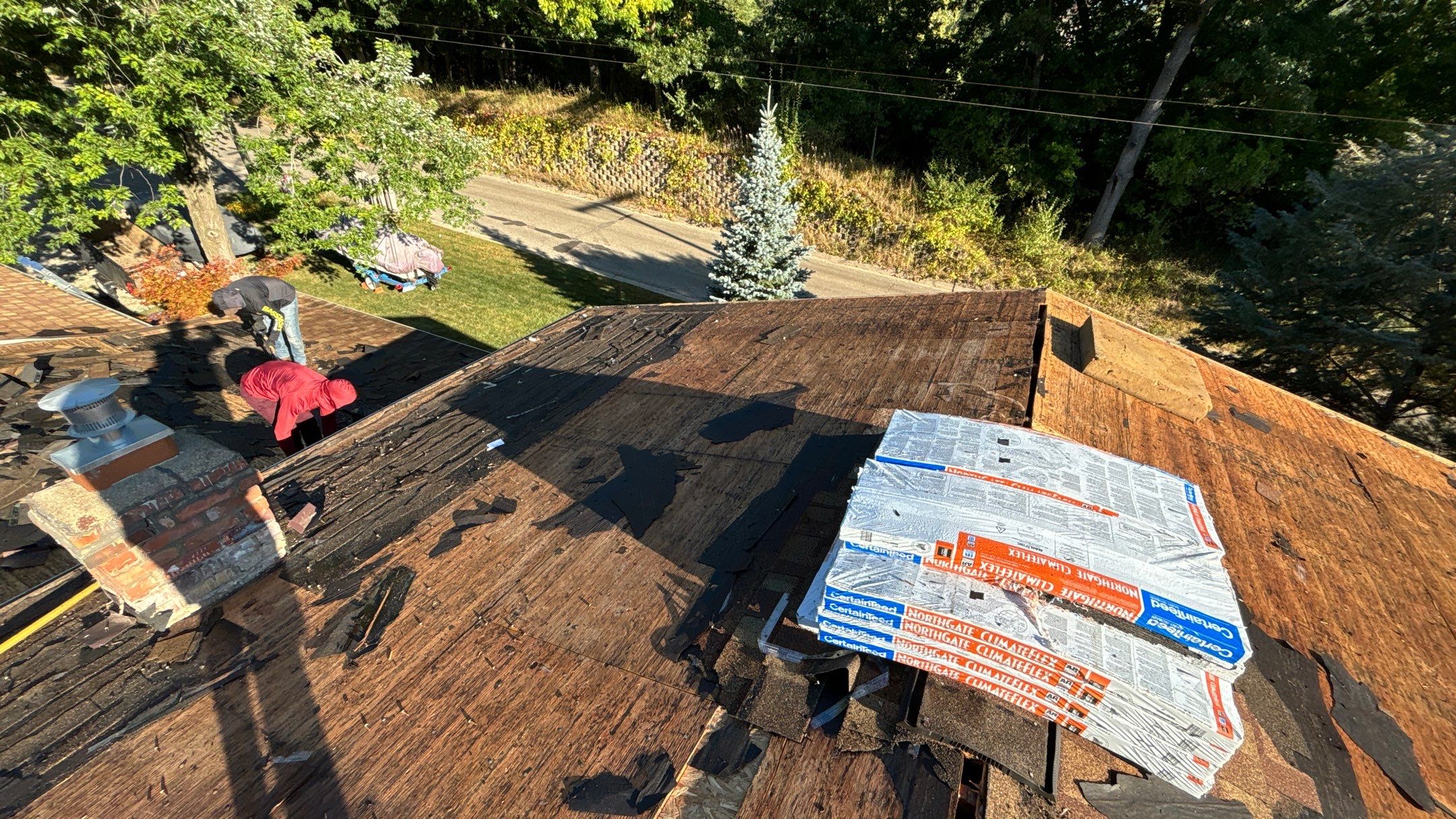 Roof Replacement using CertainTeed Landmark by 180 Contractors