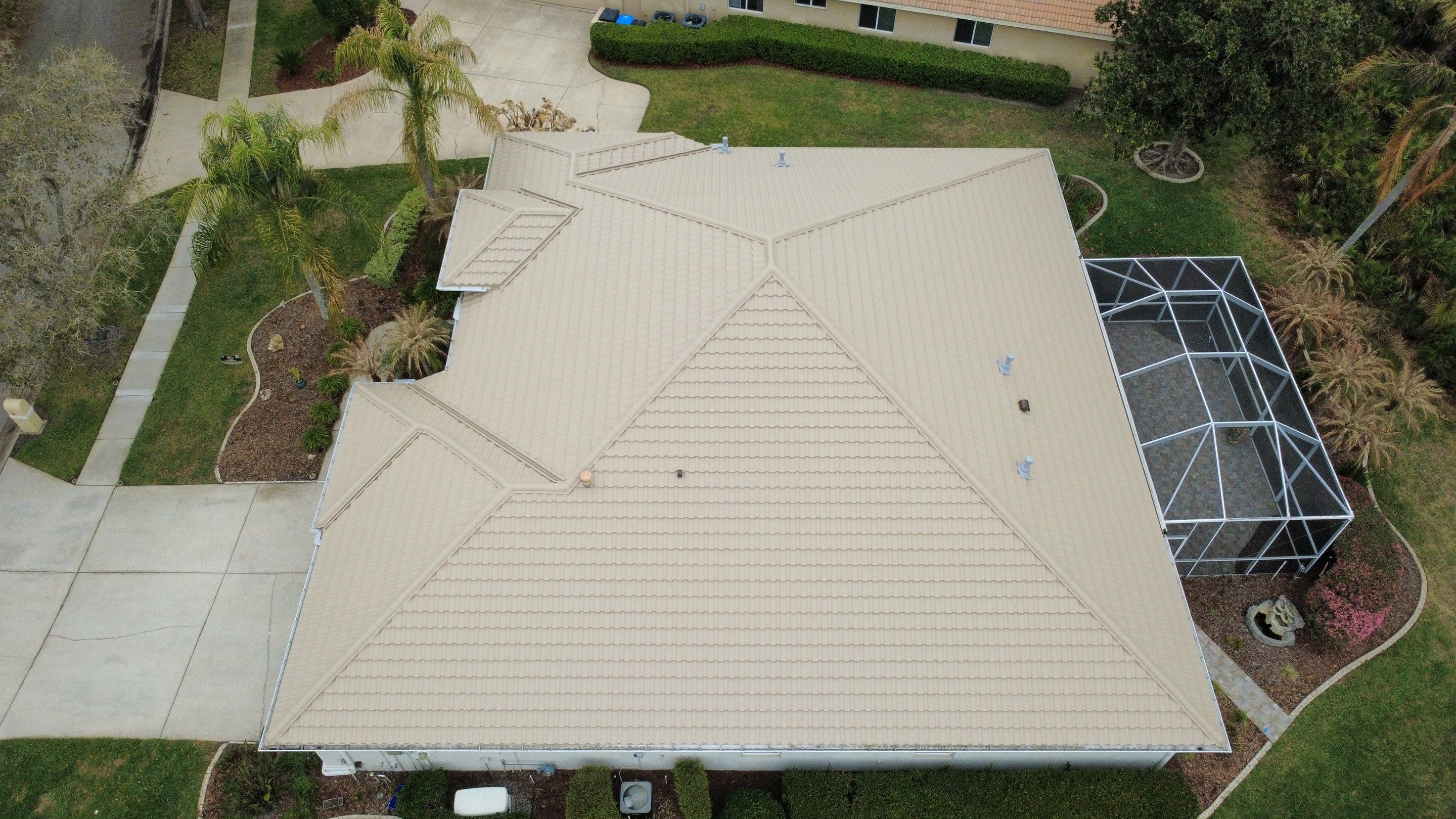 Roof replacement in Tampa, FL by Steadfast Roofing 
