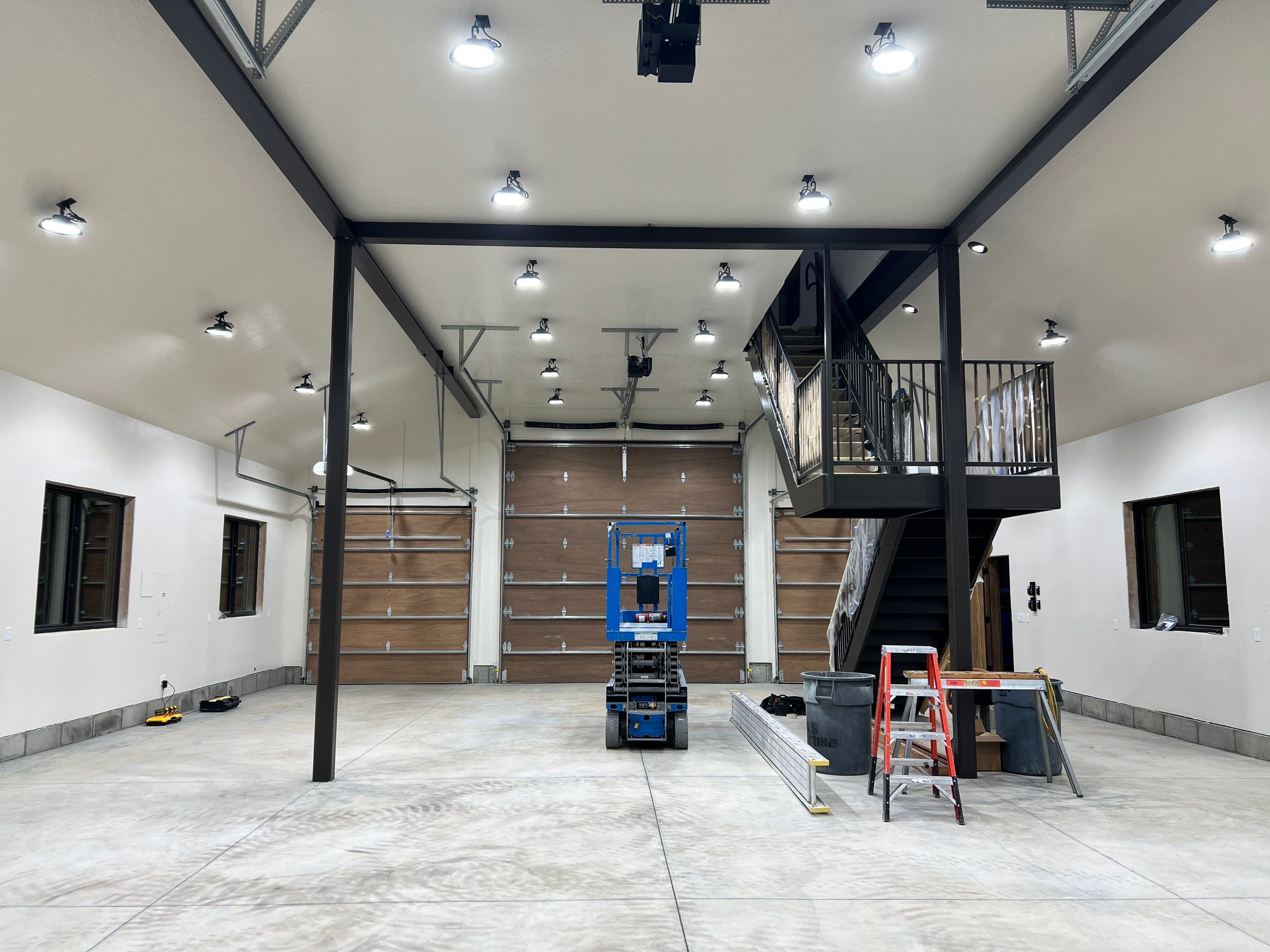 Mel Kemp Shop by H&H Electrical Services 
