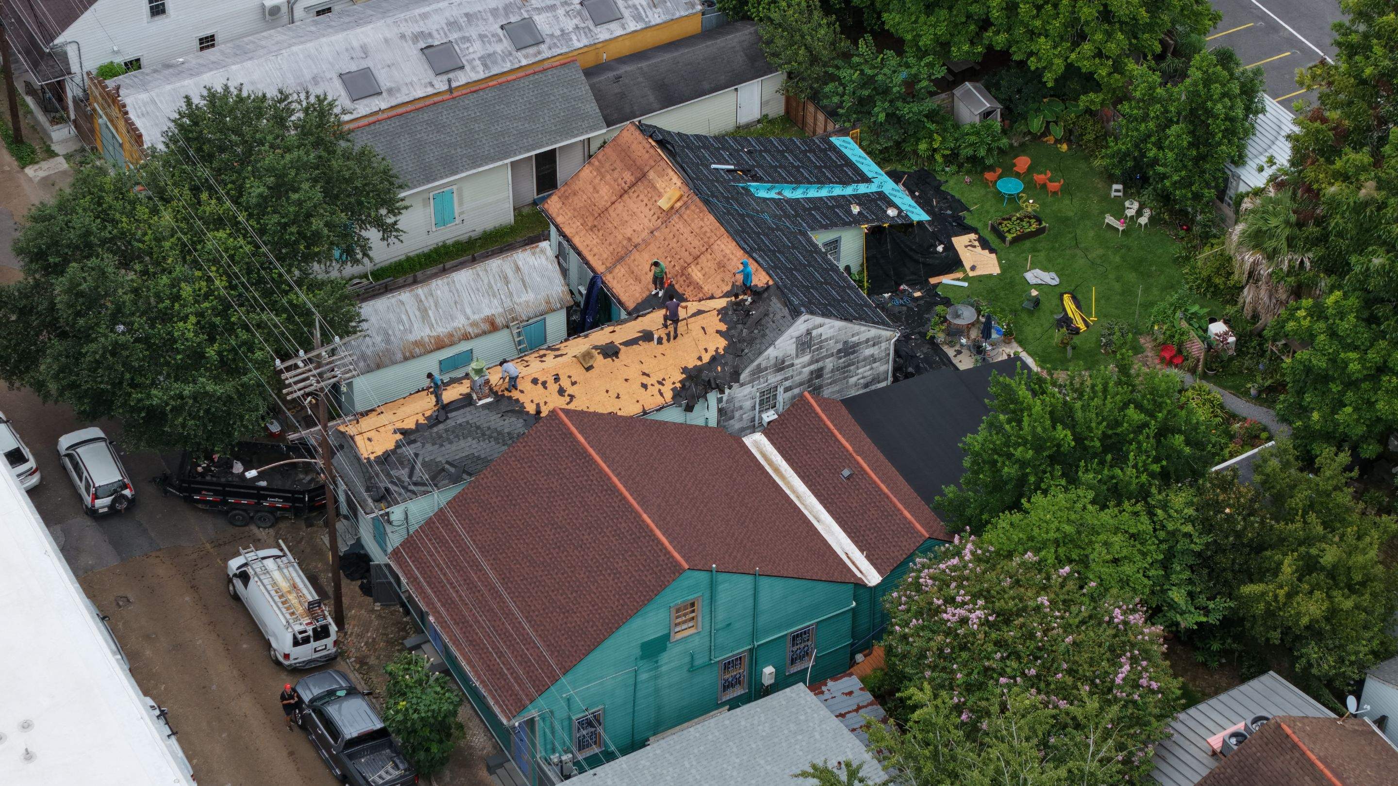 Roof Replacement in New Orleans by HDS Contractors