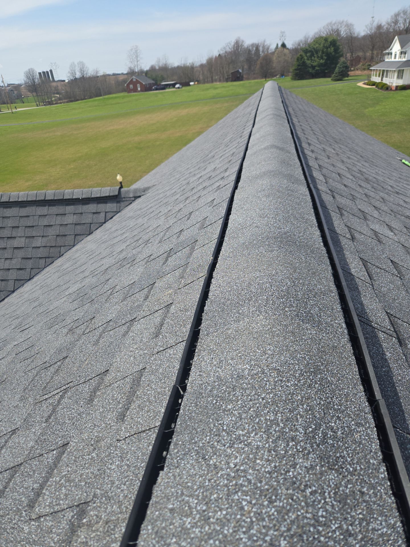 Laurie S: Atlas Pinnacle, Color, Pewter, Drip Edge, Color, White by Eagle Eye Roofing