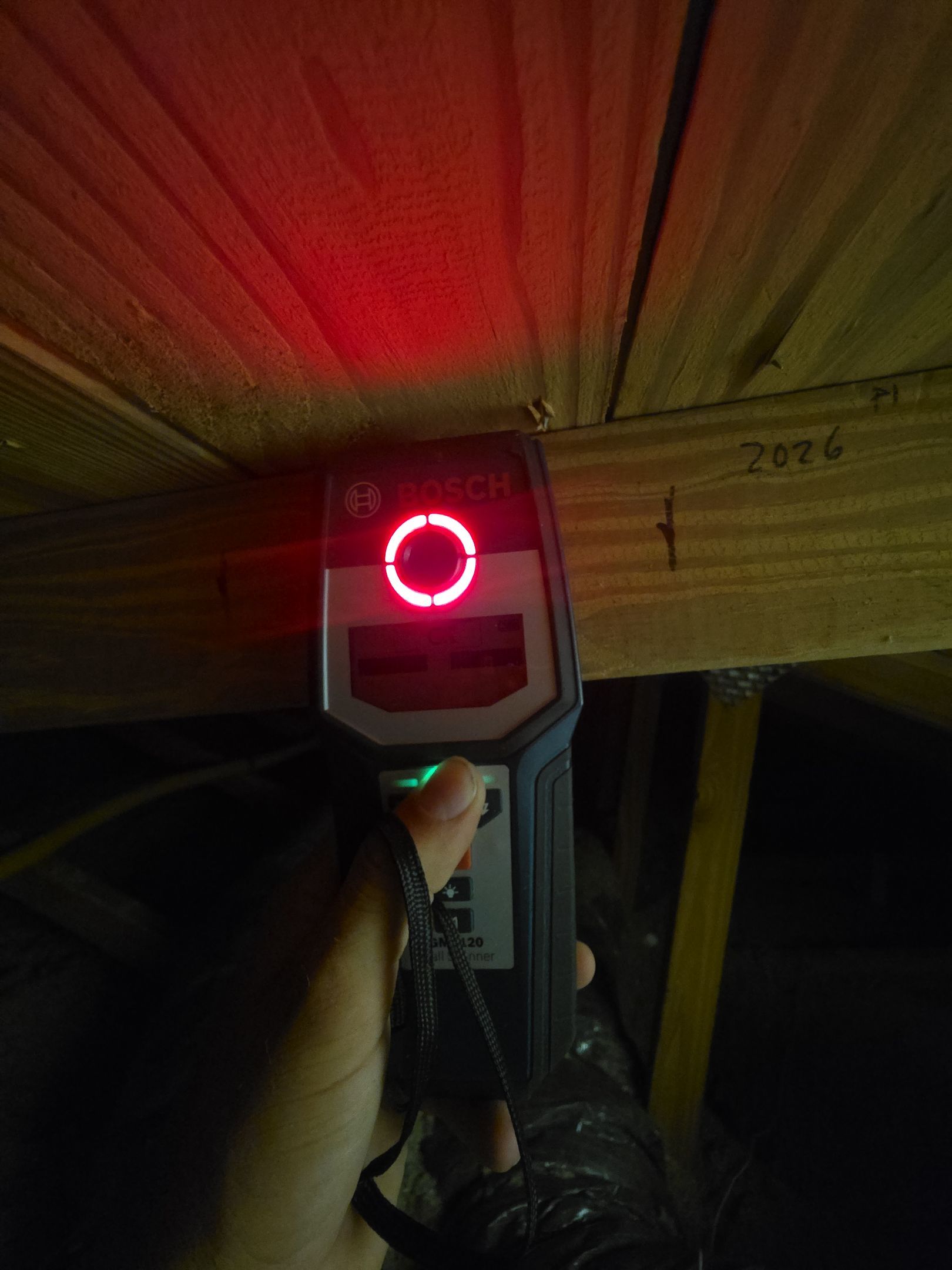 We  conducted an Inspection of this residential property to verify the condition and performance of the property. by Picos Construction Engineering