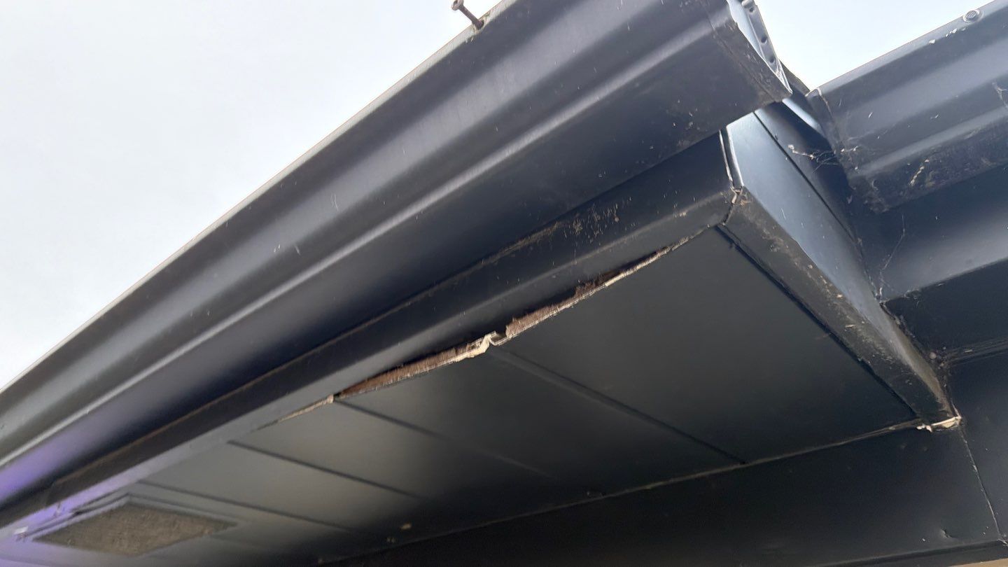 Roof Replacement using Owens Corning Onyx Black by 180 Contractors