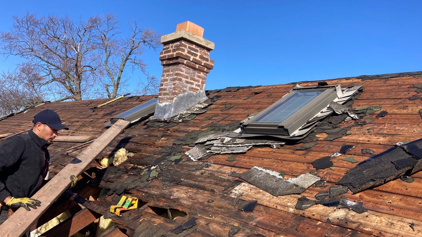 Comprehensive Roof Tear-Off and Exterior Door Installation in Berwyn by Mr Roof & Remodeling Co