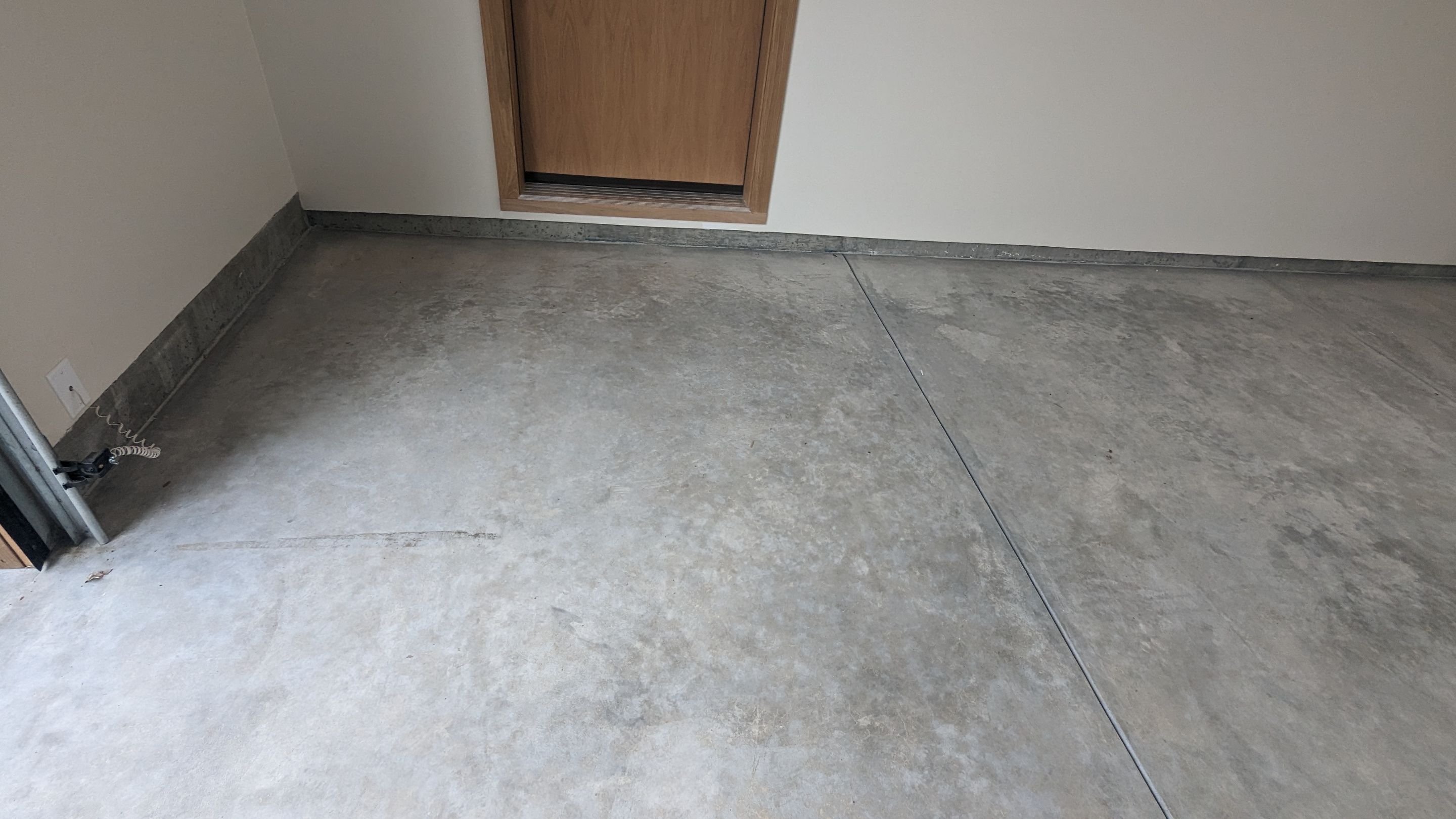 Garage Transformation using Slate Hybrid 1/16" Flake by Croc Coatings, LLC