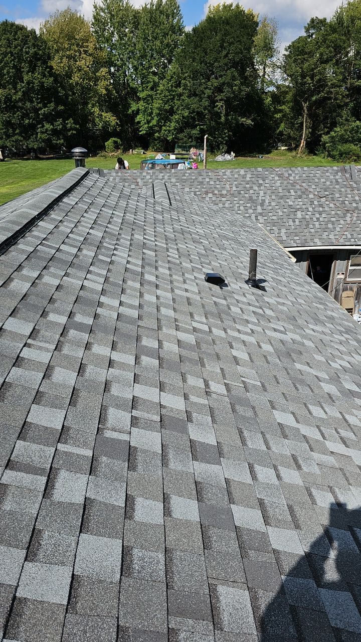 ATLAS PINNACLE: COASTAL GRANITE by Eagle Eye Roofing