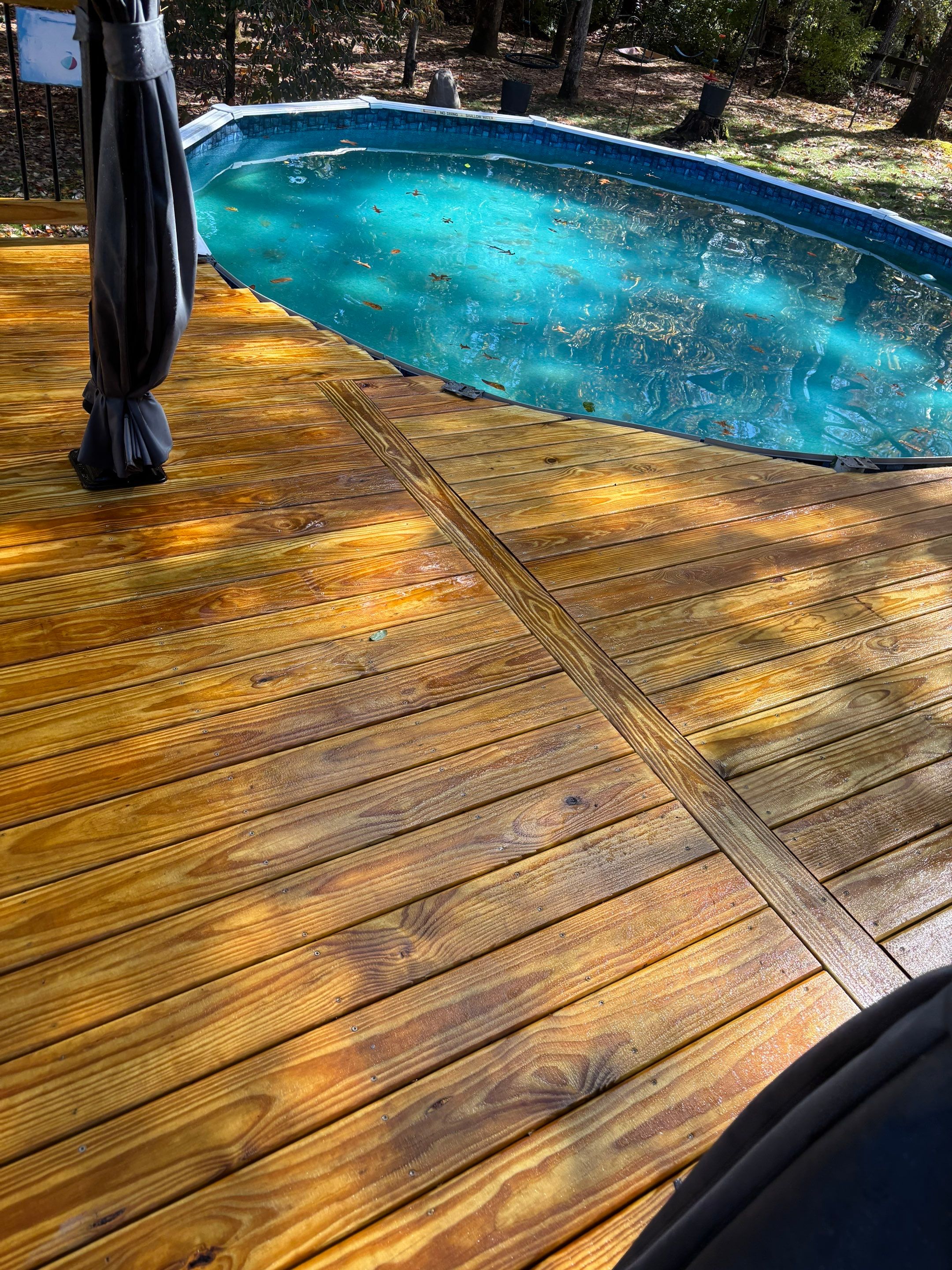 Wood Deck using Wood Sealant by DuraSeal