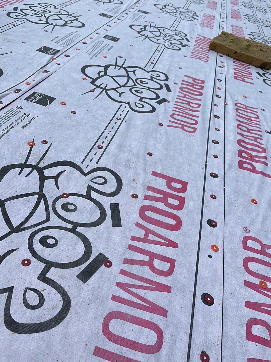 Residential Roofing Installation using Owen's Corning Duration (Lifetime) Shingles by Roof Repair Company