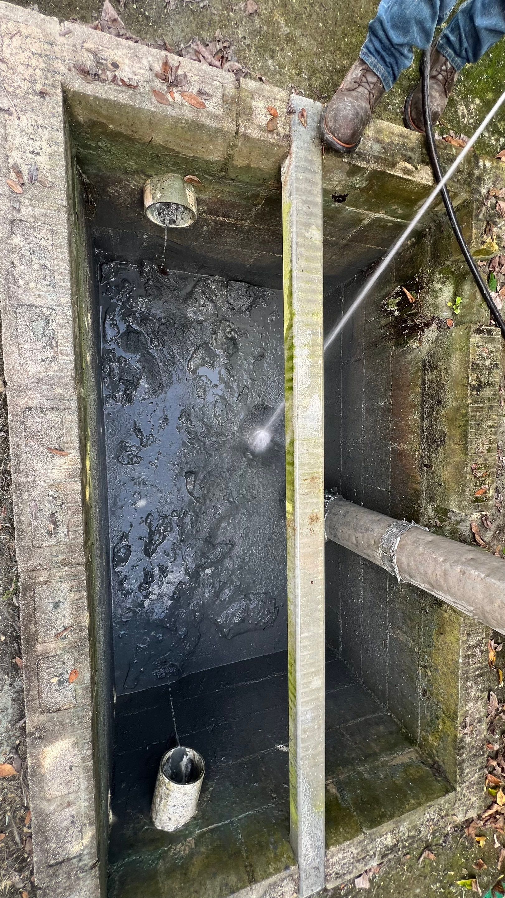 Cleaning Tennis Court Catch Basins by Don Mar, Inc. Storm Water Solutions