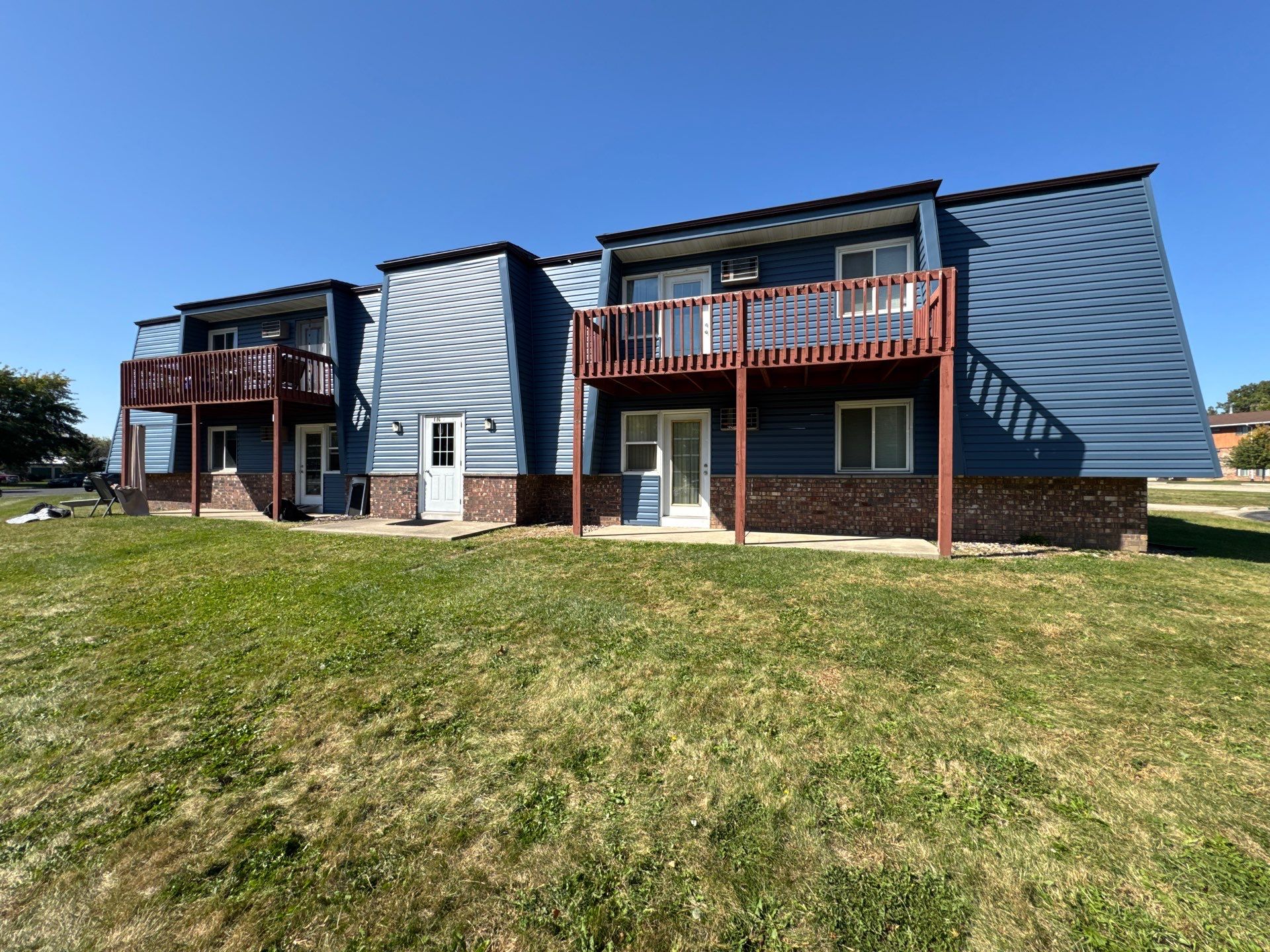 S.B.: Roof and siding by AFC Exteriors