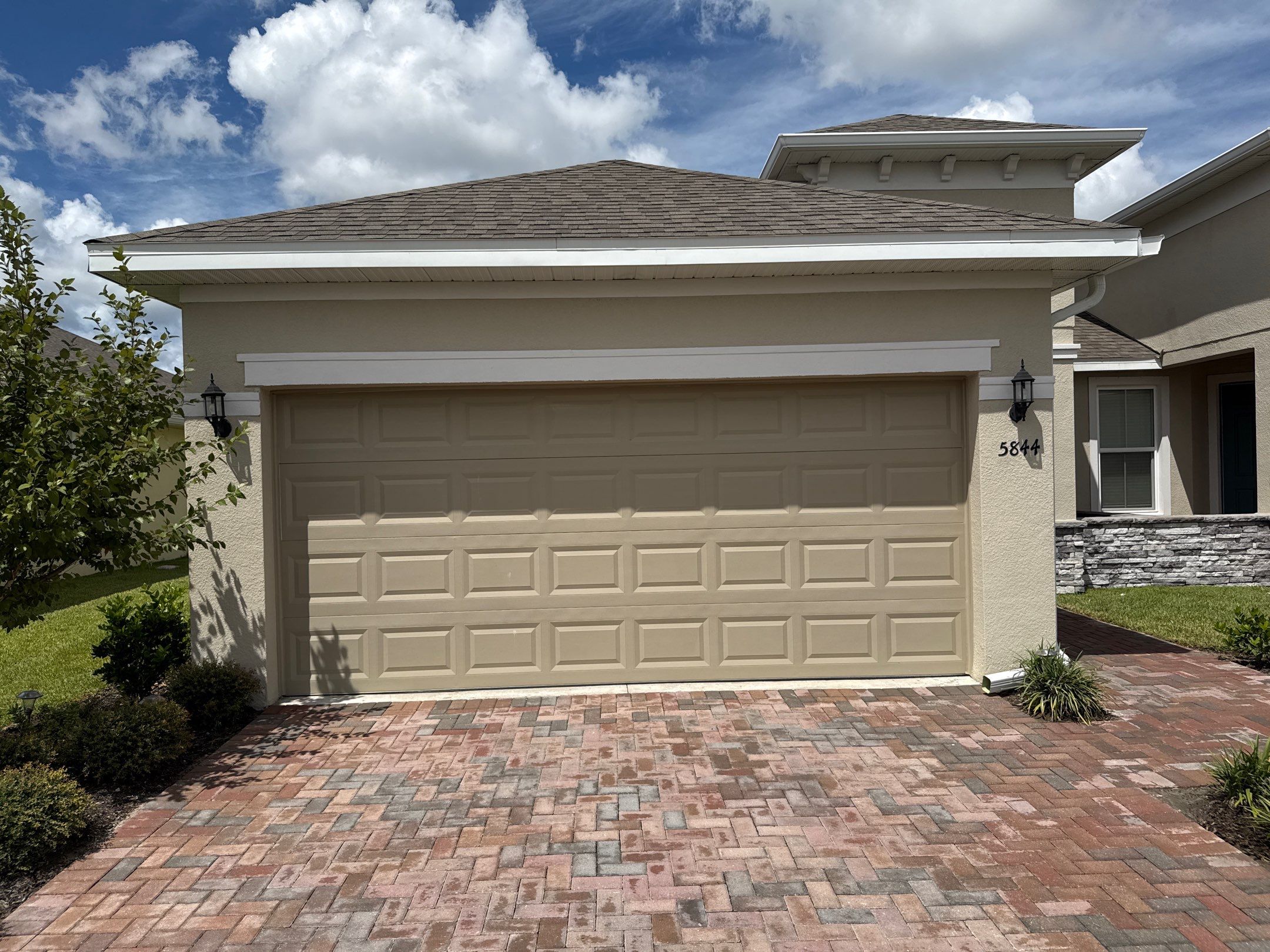 Complete House Wash, Driveway & Lanai Cleaning – Trevesta, Palmetto FL by Sunshine AquaWash