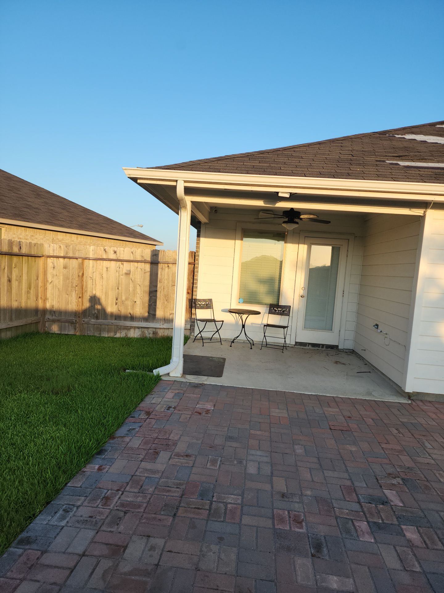 Residential Roofing Installation using Owen's Corning Duration (Lifetime) Shingles by Roof Repair Company