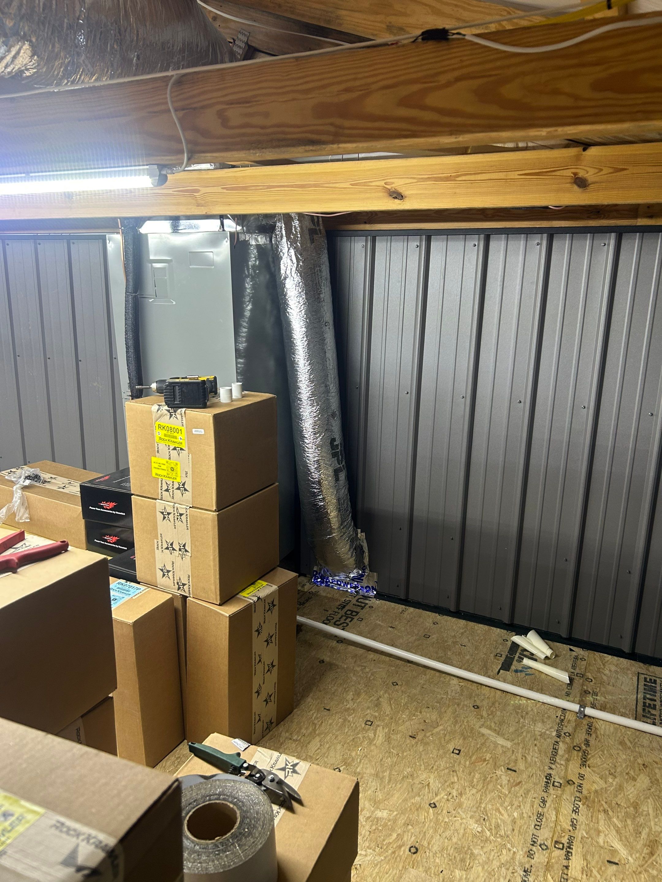 Gibbs Garage by Omnia Roofing