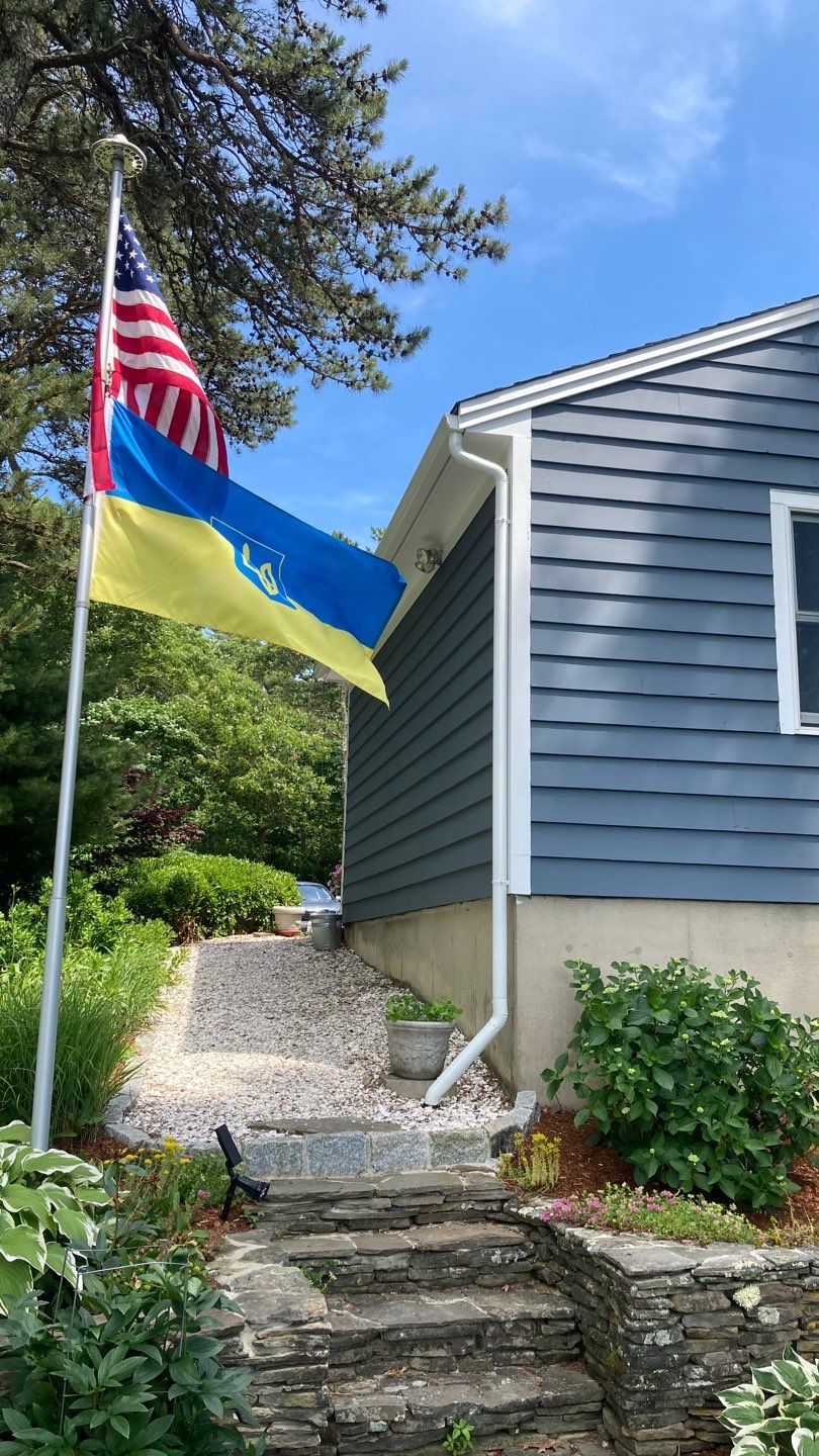 N. Falmouth, MA Gutter Installation using Duo Pro Dual Screen Hanging System by Gutter Pro Enterprises