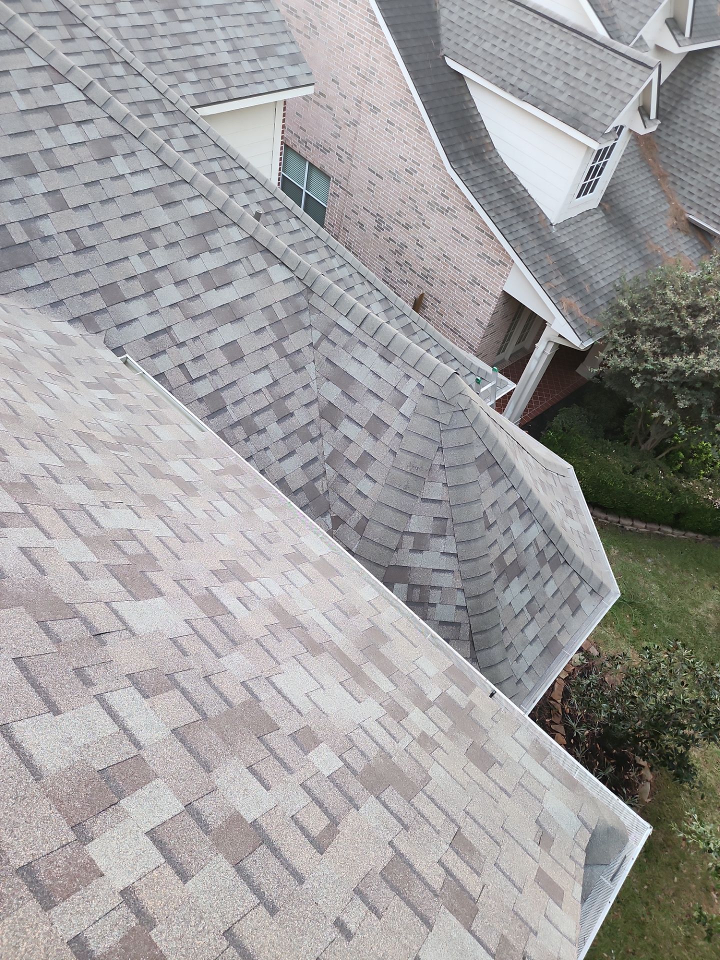 Residential Roofing Installation using Owen's Corning Duration (Lifetime) Shingles by Roof Repair Company