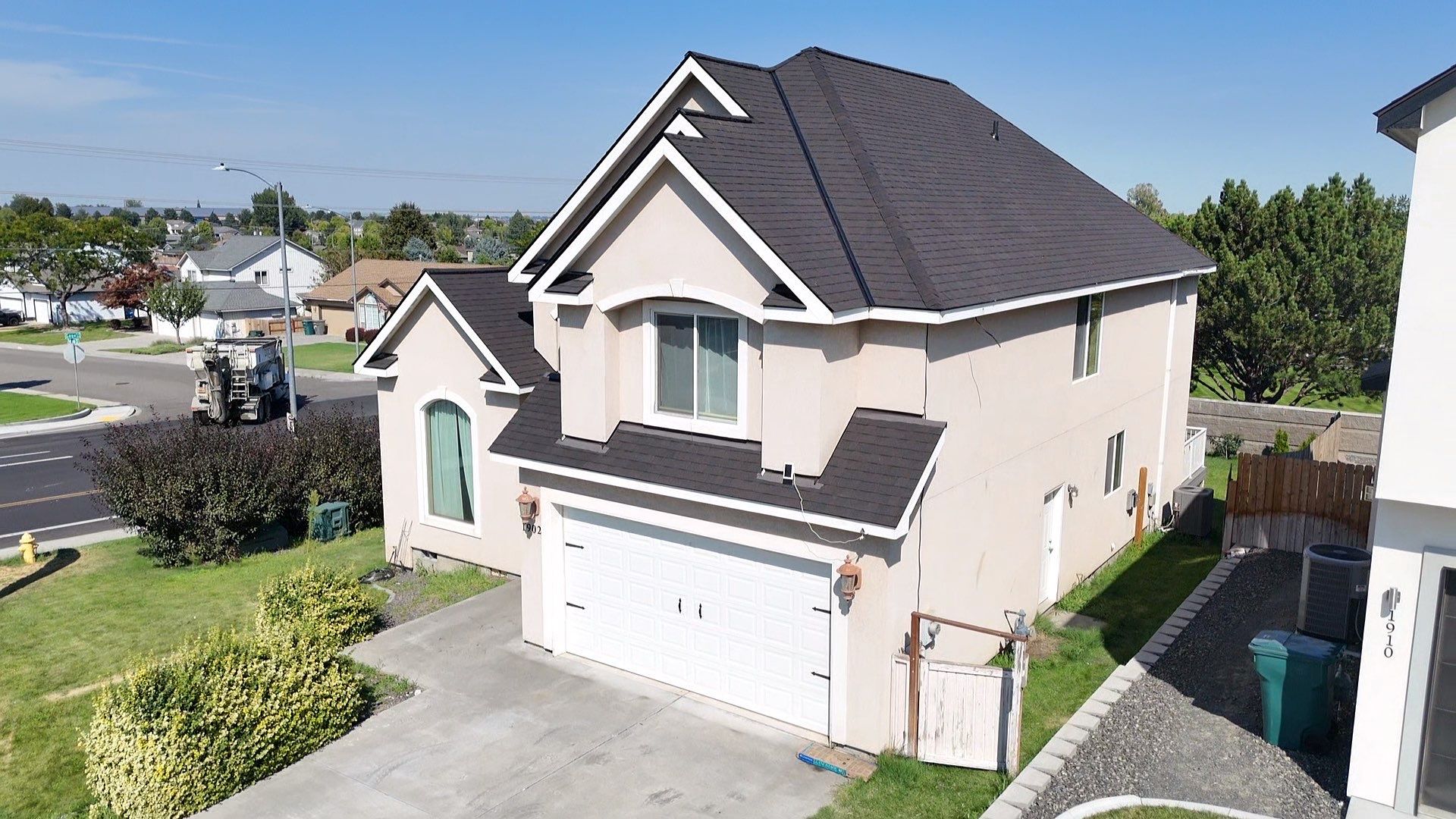 Sky Meadow Avenue Richland Washington by Alpine Roofing