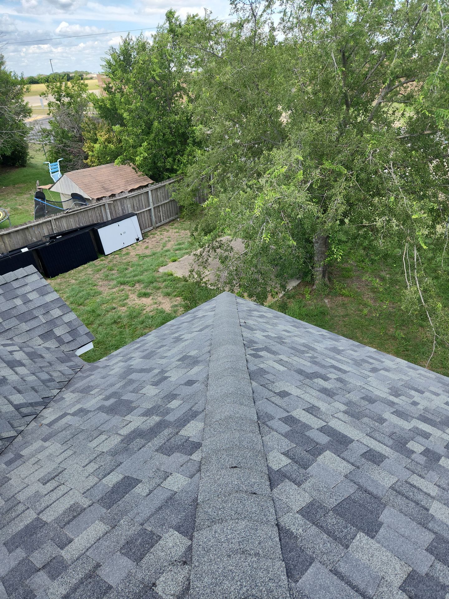 Estate Gray - Owens Corning TruDefinition Duration by RoofsOnly.com