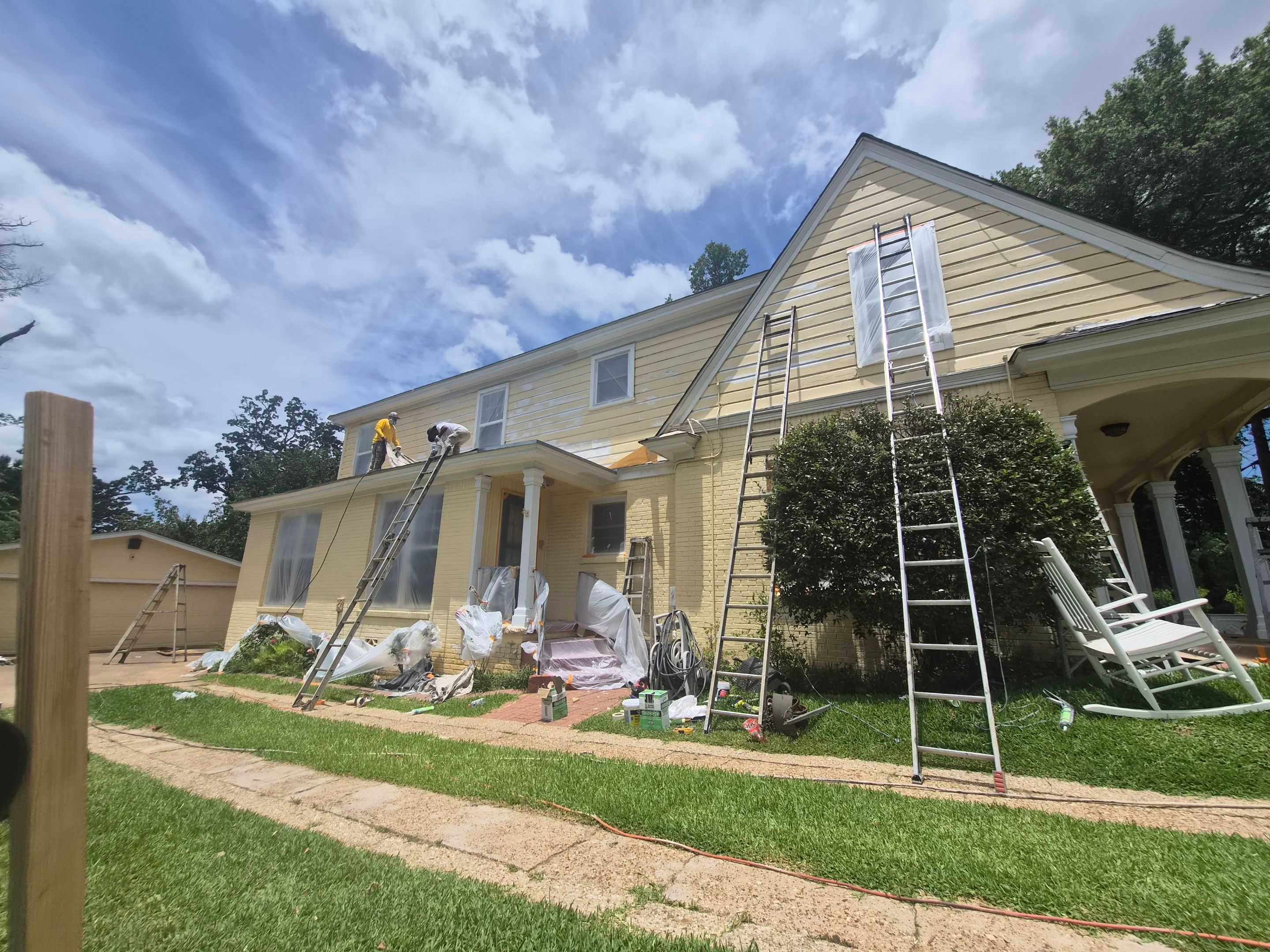 A Historic Tyler Home Gets a Careful Exterior Refresh by Quality Coats Painting
