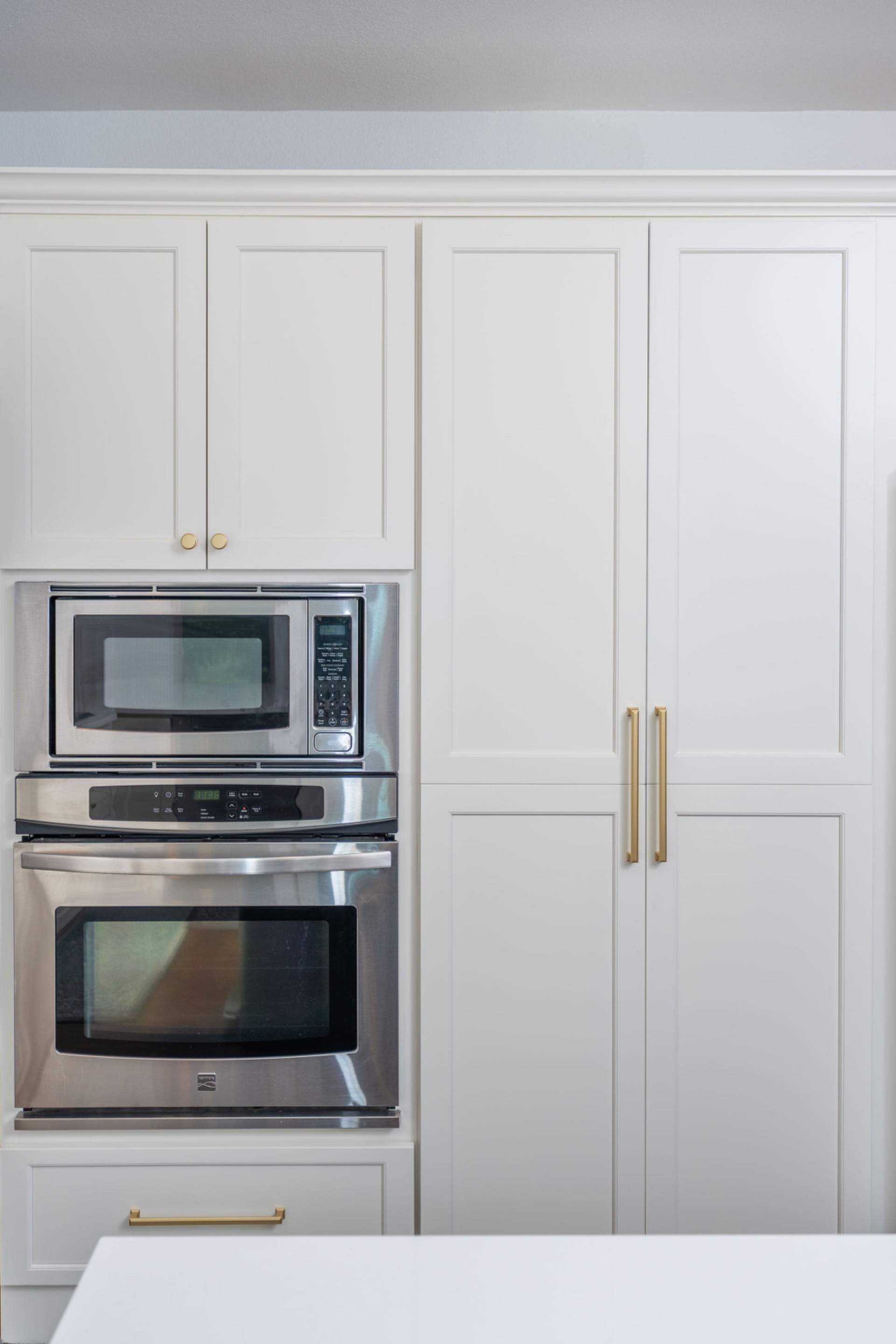Kitchen remodel using Bertch cabinets, and Cambria quartz countertops by Mena stone surfaces